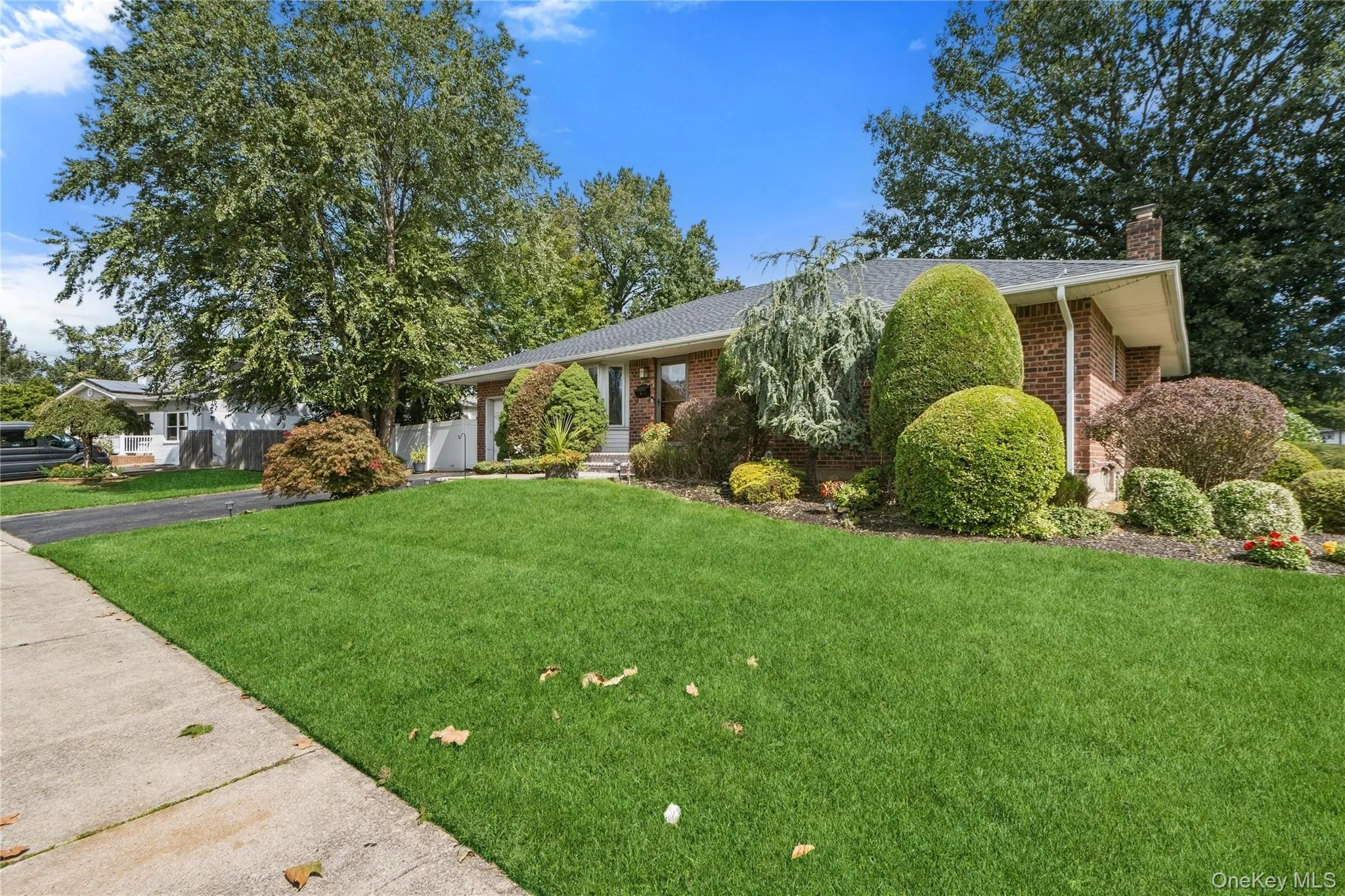 15 Elmwood Lane, Oyster Bay, NY, 3 Bedrooms Bedrooms, 7 Rooms Rooms,2 BathroomsBathrooms,Residential,For Rent,Elmwood,0,1053095 15 Elmwood Lane, Oyster Bay, NY, 3 Bedrooms Bedrooms, 7 Rooms Rooms,2 BathroomsBathrooms,Residential,For Rent,Elmwood,0,1053095