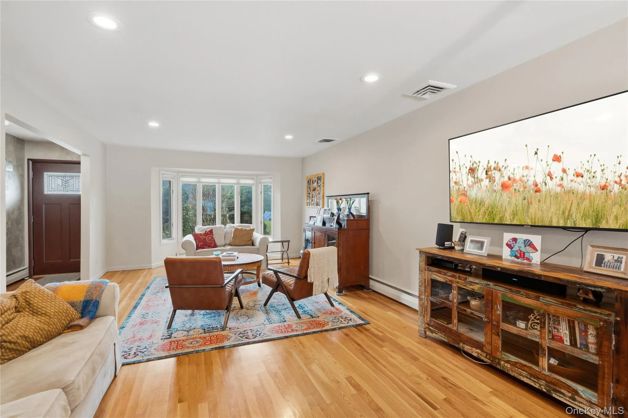 15 Elmwood Lane, Oyster Bay, NY, 3 Bedrooms Bedrooms, 7 Rooms Rooms,2 BathroomsBathrooms,Residential,For Rent,Elmwood,0,1053095 15 Elmwood Lane, Oyster Bay, NY, 3 Bedrooms Bedrooms, 7 Rooms Rooms,2 BathroomsBathrooms,Residential,For Rent,Elmwood,0,1053095