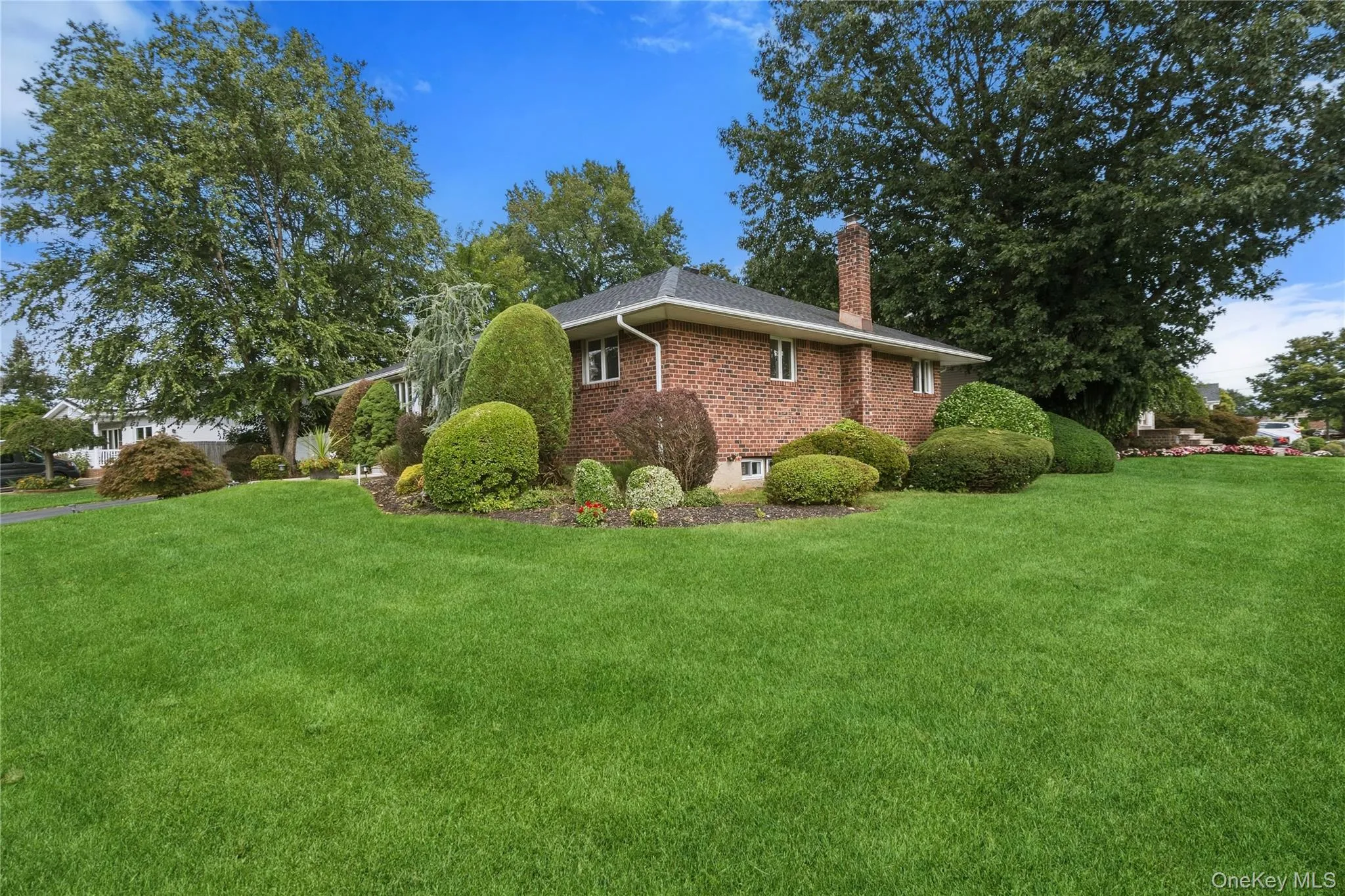 15 Elmwood Lane, Oyster Bay, NY, 3 Bedrooms Bedrooms, 7 Rooms Rooms,2 BathroomsBathrooms,Residential,For Rent,Elmwood,0,1053095 15 Elmwood Lane, Oyster Bay, NY, 3 Bedrooms Bedrooms, 7 Rooms Rooms,2 BathroomsBathrooms,Residential,For Rent,Elmwood,0,1053095