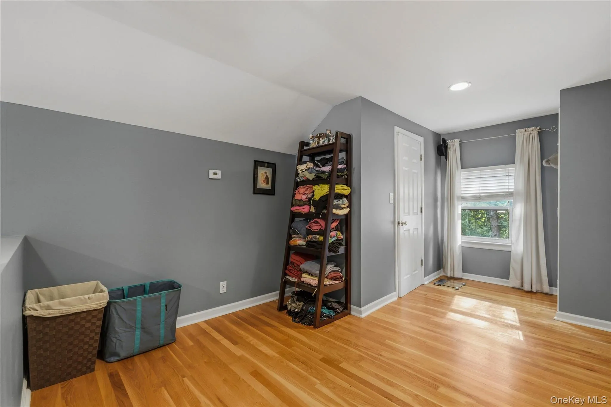 202 Harvard Drive, Greenburgh, NY, 3 Bedrooms Bedrooms, 6 Rooms Rooms,2 BathroomsBathrooms,Residential,For Rent,Harvard,0,1053099 202 Harvard Drive, Greenburgh, NY, 3 Bedrooms Bedrooms, 6 Rooms Rooms,2 BathroomsBathrooms,Residential,For Rent,Harvard,0,1053099