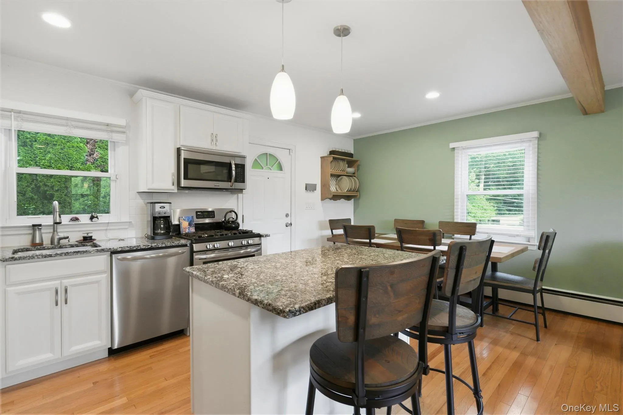 202 Harvard Drive, Greenburgh, NY, 3 Bedrooms Bedrooms, 6 Rooms Rooms,2 BathroomsBathrooms,Residential,For Rent,Harvard,0,1053099 202 Harvard Drive, Greenburgh, NY, 3 Bedrooms Bedrooms, 6 Rooms Rooms,2 BathroomsBathrooms,Residential,For Rent,Harvard,0,1053099