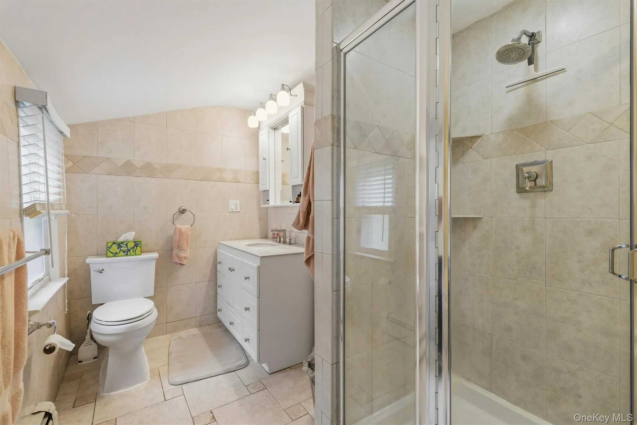 202 Harvard Drive, Greenburgh, NY, 3 Bedrooms Bedrooms, 6 Rooms Rooms,2 BathroomsBathrooms,Residential,For Rent,Harvard,0,1053099 202 Harvard Drive, Greenburgh, NY, 3 Bedrooms Bedrooms, 6 Rooms Rooms,2 BathroomsBathrooms,Residential,For Rent,Harvard,0,1053099