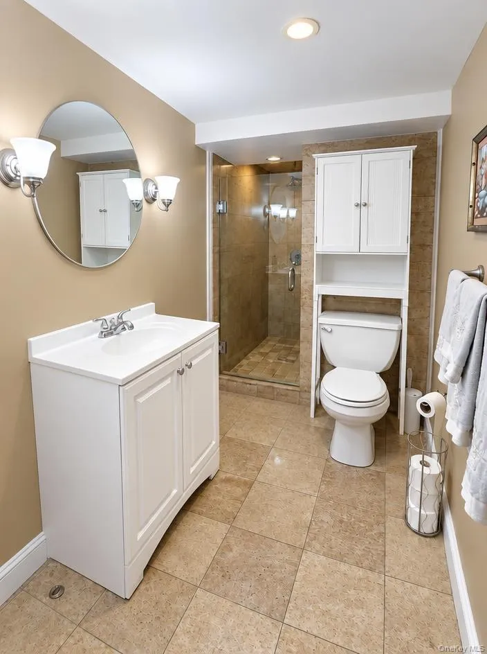 162-18 96th Street, New York, NY, 4 Bedrooms Bedrooms, 12 Rooms Rooms,2 BathroomsBathrooms,Residential,For Rent,96th,0,1053108 162-18 96th Street, New York, NY, 4 Bedrooms Bedrooms, 12 Rooms Rooms,2 BathroomsBathrooms,Residential,For Rent,96th,0,1053108