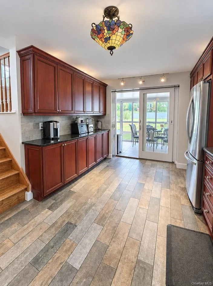 162-18 96th Street, New York, NY, 4 Bedrooms Bedrooms, 12 Rooms Rooms,2 BathroomsBathrooms,Residential,For Rent,96th,0,1053108 162-18 96th Street, New York, NY, 4 Bedrooms Bedrooms, 12 Rooms Rooms,2 BathroomsBathrooms,Residential,For Rent,96th,0,1053108