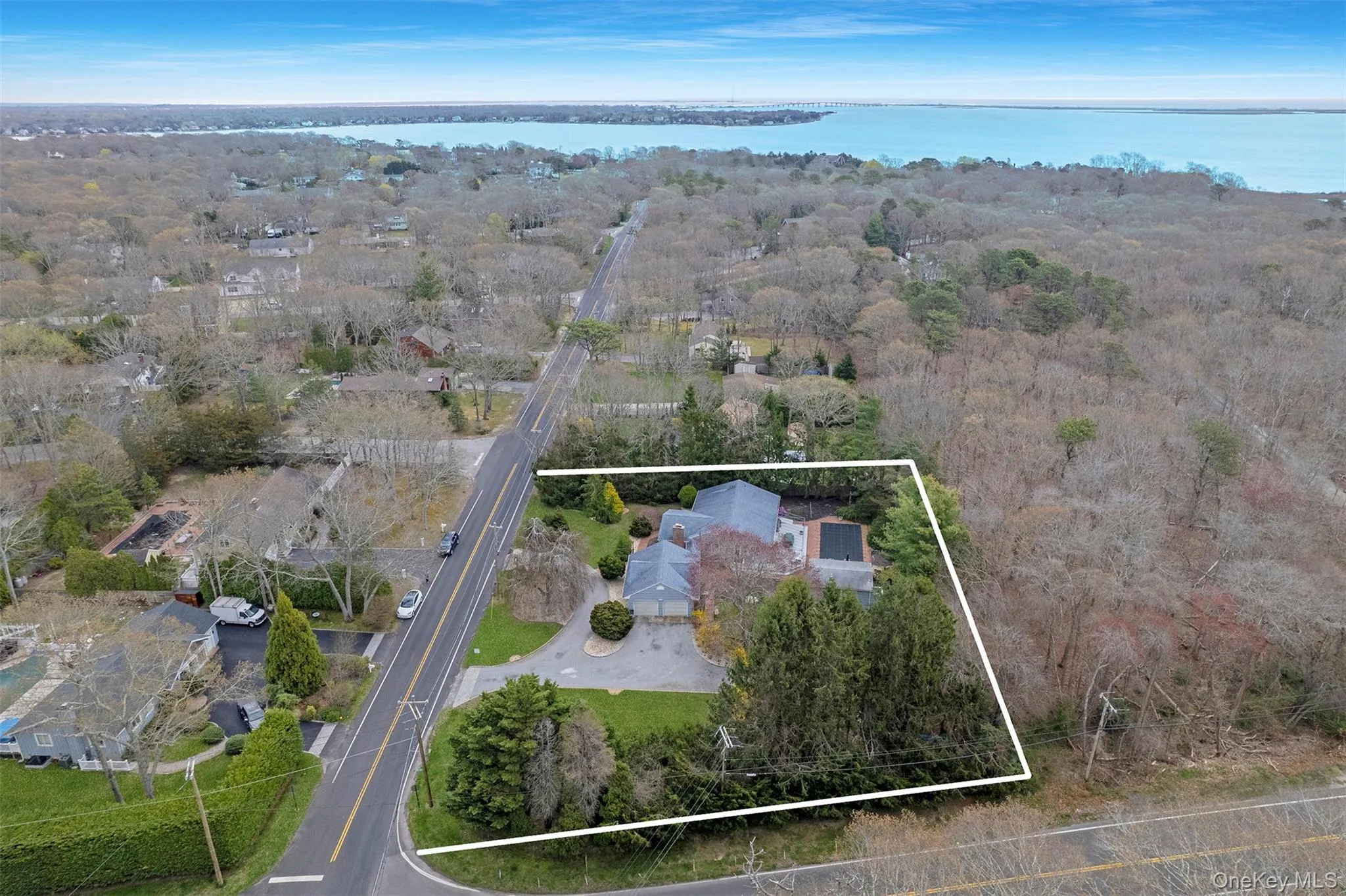 25 Squires Avenue, Southampton, NY, 3 Bedrooms Bedrooms, 9 Rooms Rooms,2 BathroomsBathrooms,Residential Lease,For Rent,Squires,0,1053115 25 Squires Avenue, Southampton, NY, 3 Bedrooms Bedrooms, 9 Rooms Rooms,2 BathroomsBathrooms,Residential Lease,For Rent,Squires,0,1053115