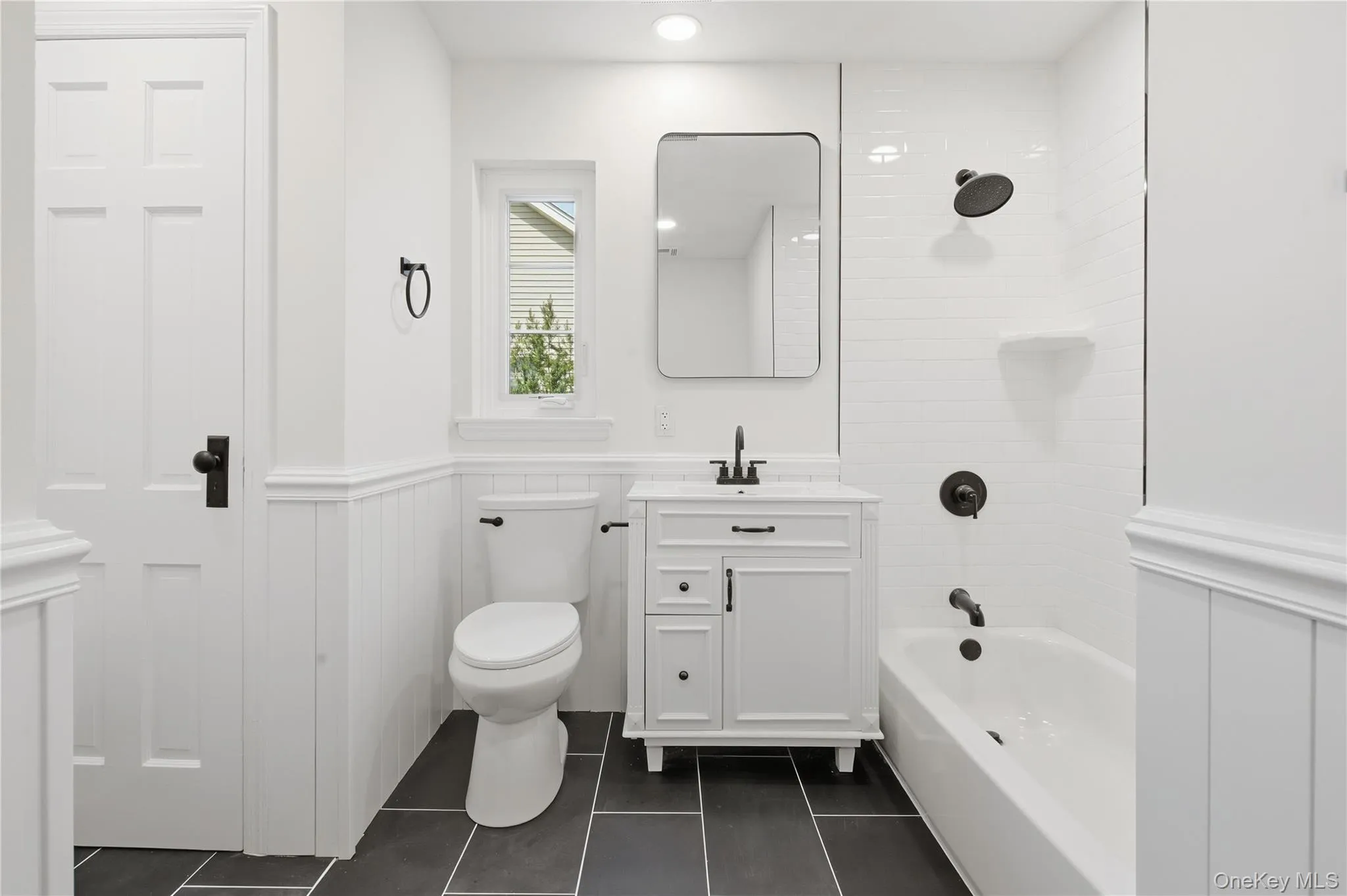 304 Kilburn Road, Hempstead, NY, 3 Bedrooms Bedrooms, 6 Rooms Rooms,2 BathroomsBathrooms,Residential,For Rent,Kilburn,0,1053118 304 Kilburn Road, Hempstead, NY, 3 Bedrooms Bedrooms, 6 Rooms Rooms,2 BathroomsBathrooms,Residential,For Rent,Kilburn,0,1053118