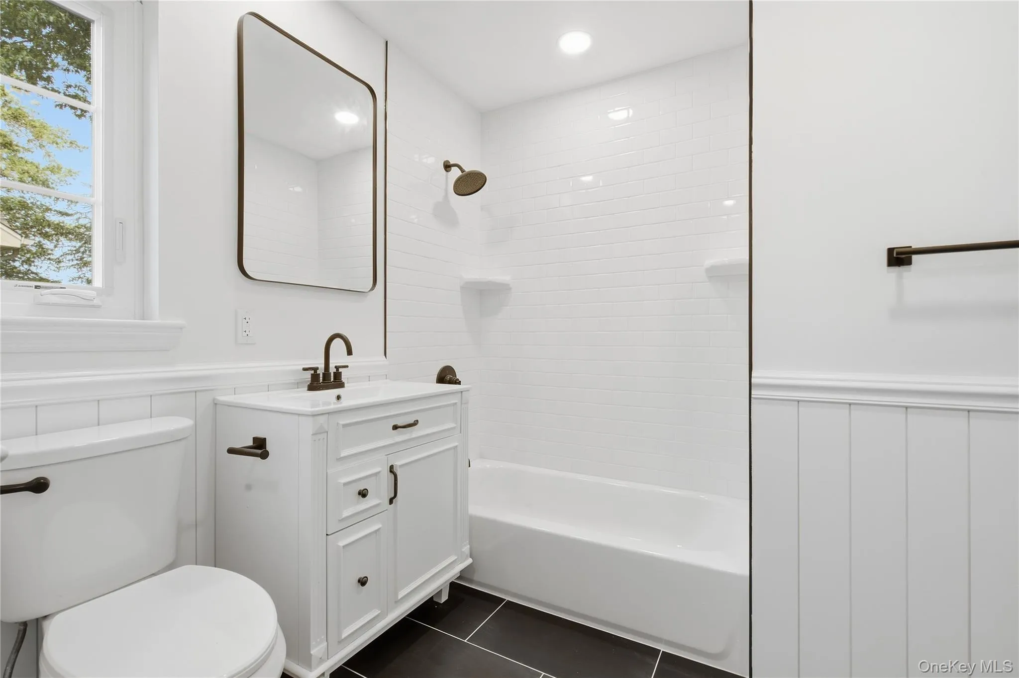 304 Kilburn Road, Hempstead, NY, 3 Bedrooms Bedrooms, 6 Rooms Rooms,2 BathroomsBathrooms,Residential,For Rent,Kilburn,0,1053118 304 Kilburn Road, Hempstead, NY, 3 Bedrooms Bedrooms, 6 Rooms Rooms,2 BathroomsBathrooms,Residential,For Rent,Kilburn,0,1053118