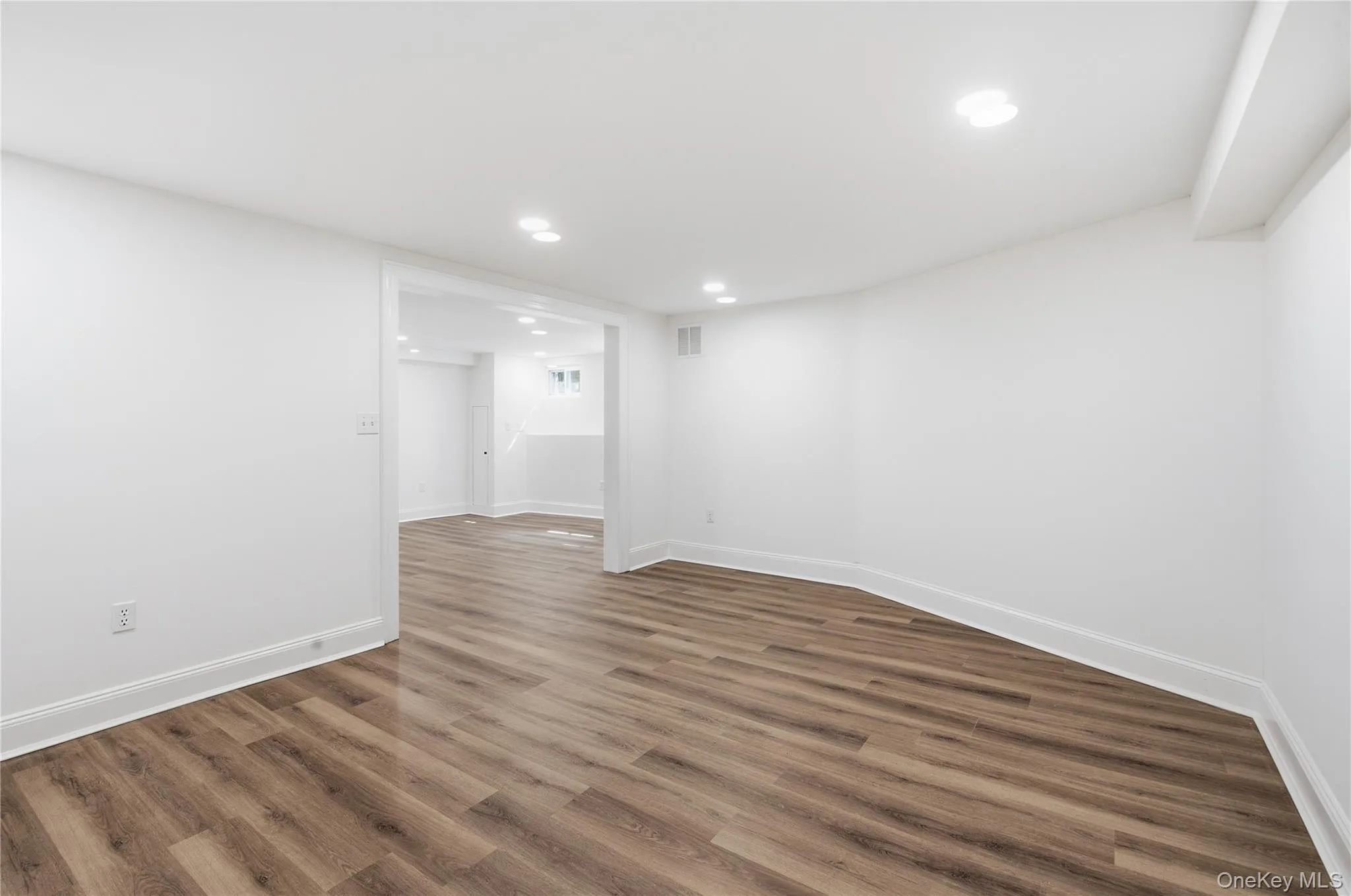 304 Kilburn Road, Hempstead, NY, 3 Bedrooms Bedrooms, 6 Rooms Rooms,2 BathroomsBathrooms,Residential,For Rent,Kilburn,0,1053118 304 Kilburn Road, Hempstead, NY, 3 Bedrooms Bedrooms, 6 Rooms Rooms,2 BathroomsBathrooms,Residential,For Rent,Kilburn,0,1053118
