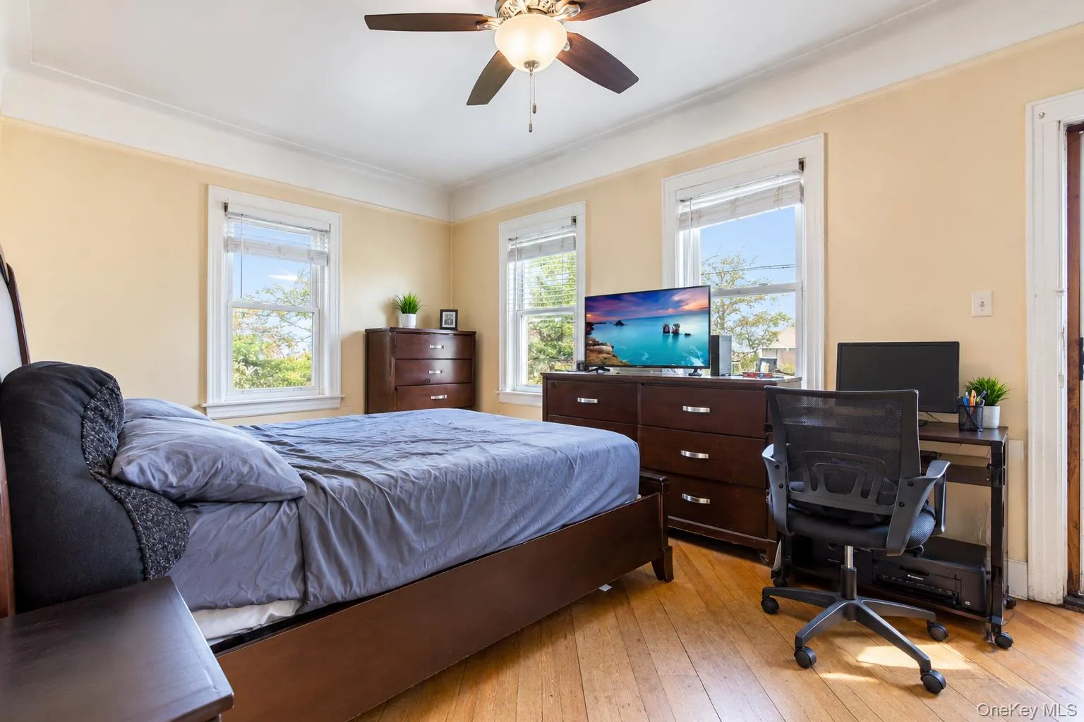 145 Arlington Avenue, Hempstead, NY, 4 Bedrooms Bedrooms, 9 Rooms Rooms,1 BathroomBathrooms,Residential,For Rent,Arlington,0,1053126 145 Arlington Avenue, Hempstead, NY, 4 Bedrooms Bedrooms, 9 Rooms Rooms,1 BathroomBathrooms,Residential,For Rent,Arlington,0,1053126