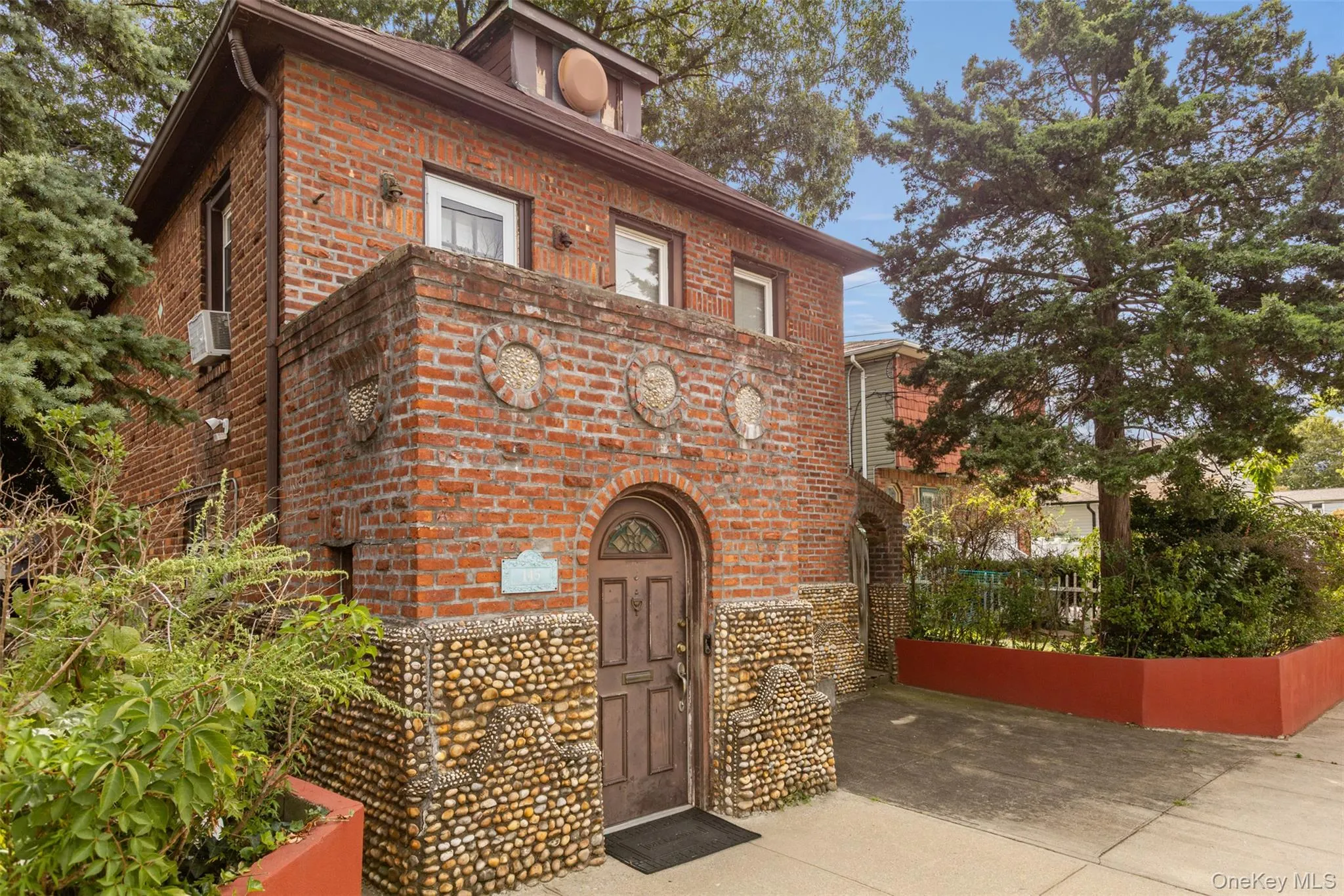 145 Arlington Avenue, Hempstead, NY, 4 Bedrooms Bedrooms, 9 Rooms Rooms,1 BathroomBathrooms,Residential,For Rent,Arlington,0,1053126 145 Arlington Avenue, Hempstead, NY, 4 Bedrooms Bedrooms, 9 Rooms Rooms,1 BathroomBathrooms,Residential,For Rent,Arlington,0,1053126