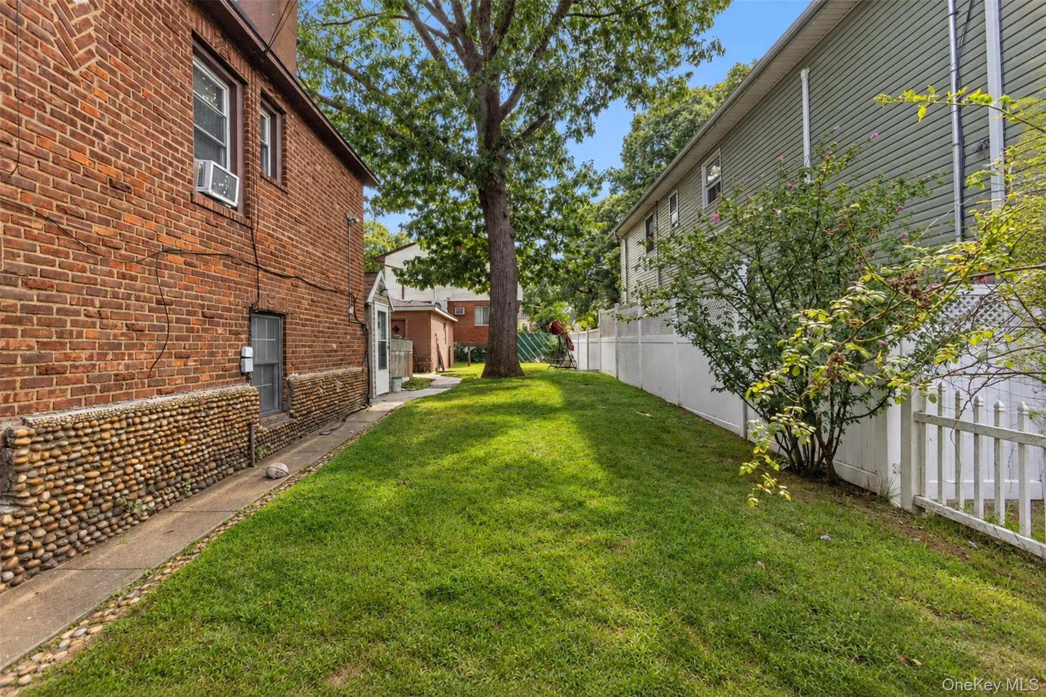 145 Arlington Avenue, Hempstead, NY, 4 Bedrooms Bedrooms, 9 Rooms Rooms,1 BathroomBathrooms,Residential,For Rent,Arlington,0,1053126 145 Arlington Avenue, Hempstead, NY, 4 Bedrooms Bedrooms, 9 Rooms Rooms,1 BathroomBathrooms,Residential,For Rent,Arlington,0,1053126