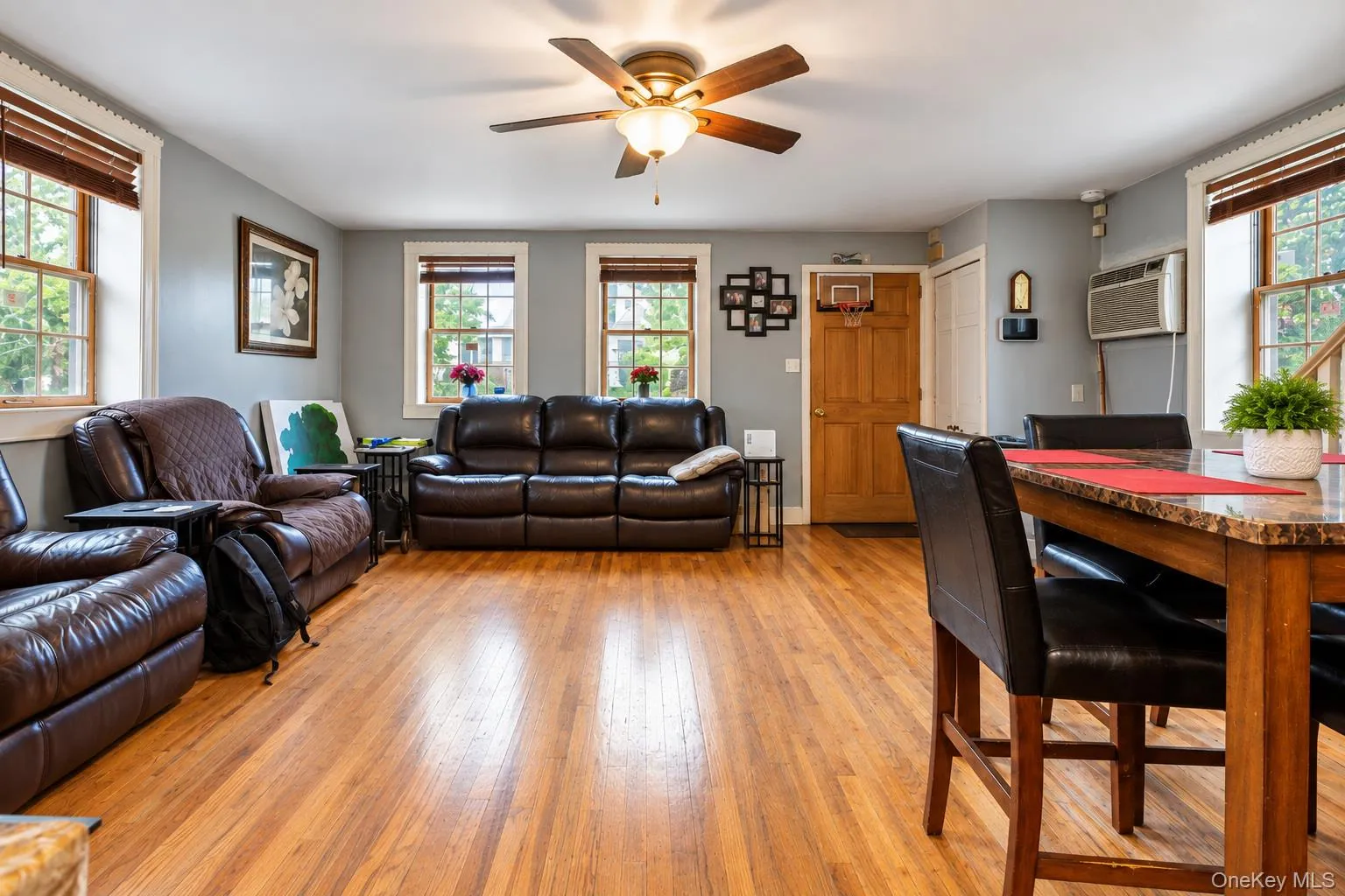 145 Arlington Avenue, Hempstead, NY, 4 Bedrooms Bedrooms, 9 Rooms Rooms,1 BathroomBathrooms,Residential,For Rent,Arlington,0,1053126 145 Arlington Avenue, Hempstead, NY, 4 Bedrooms Bedrooms, 9 Rooms Rooms,1 BathroomBathrooms,Residential,For Rent,Arlington,0,1053126
