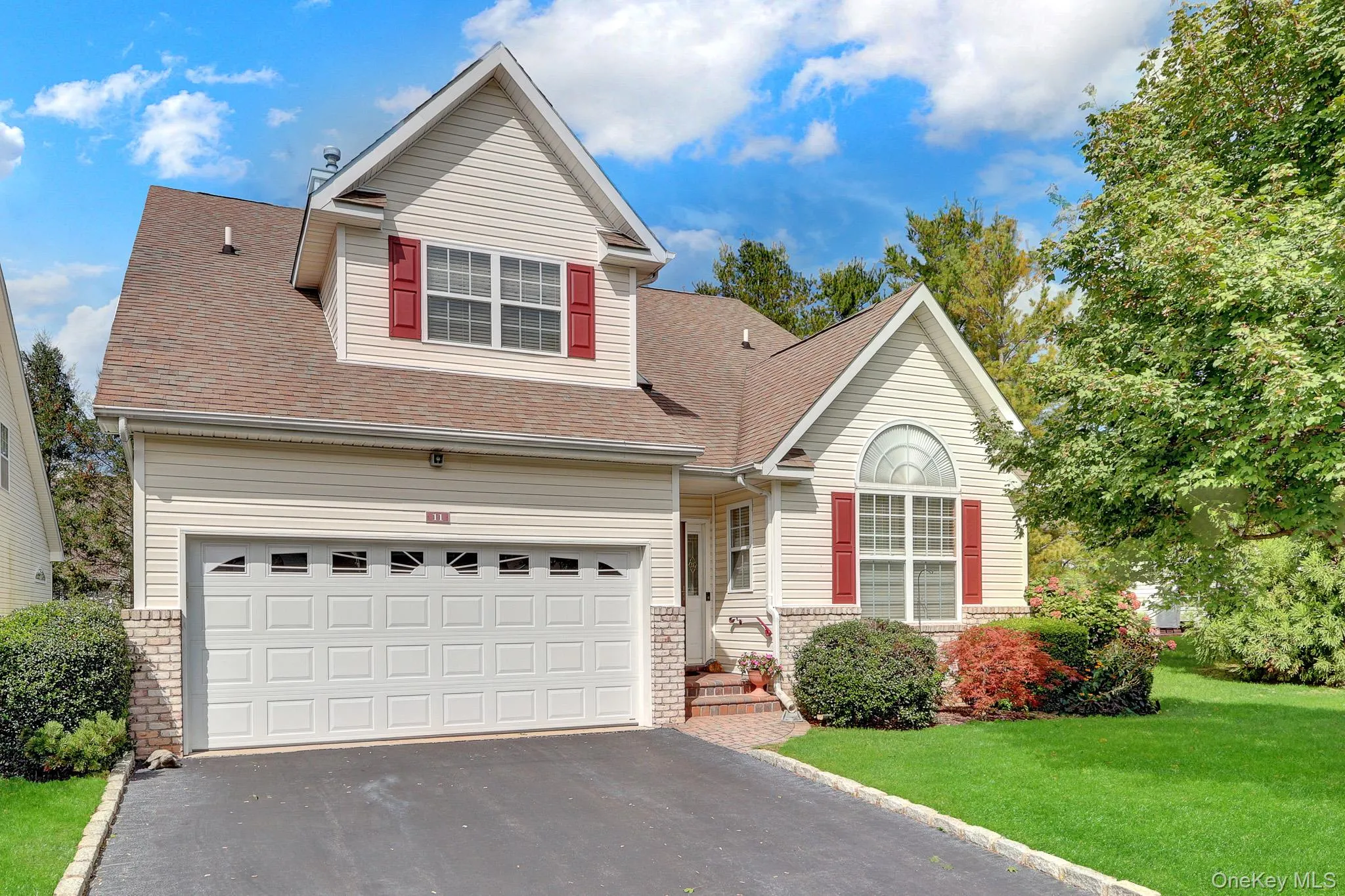 11 Tina Lane, Brookhaven, NY, 3 Bedrooms Bedrooms, 7 Rooms Rooms,3 BathroomsBathrooms,Residential,For Rent,Tina,0,1053130 11 Tina Lane, Brookhaven, NY, 3 Bedrooms Bedrooms, 7 Rooms Rooms,3 BathroomsBathrooms,Residential,For Rent,Tina,0,1053130