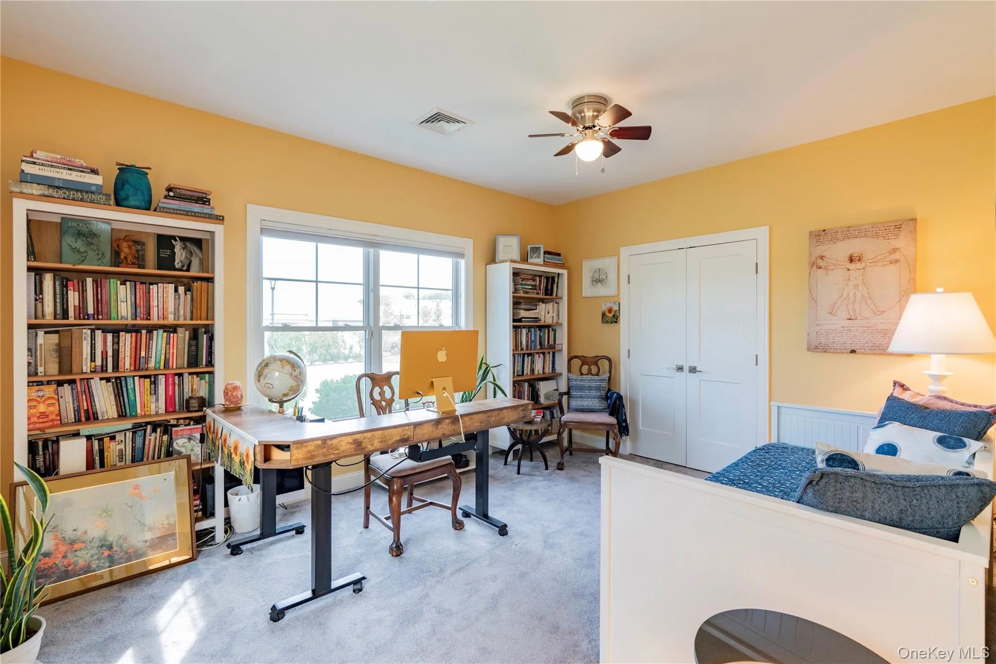 A Separate Wing with Second Bedroom & Bathroom A Separate Wing with Second Bedroom & Bathroom
