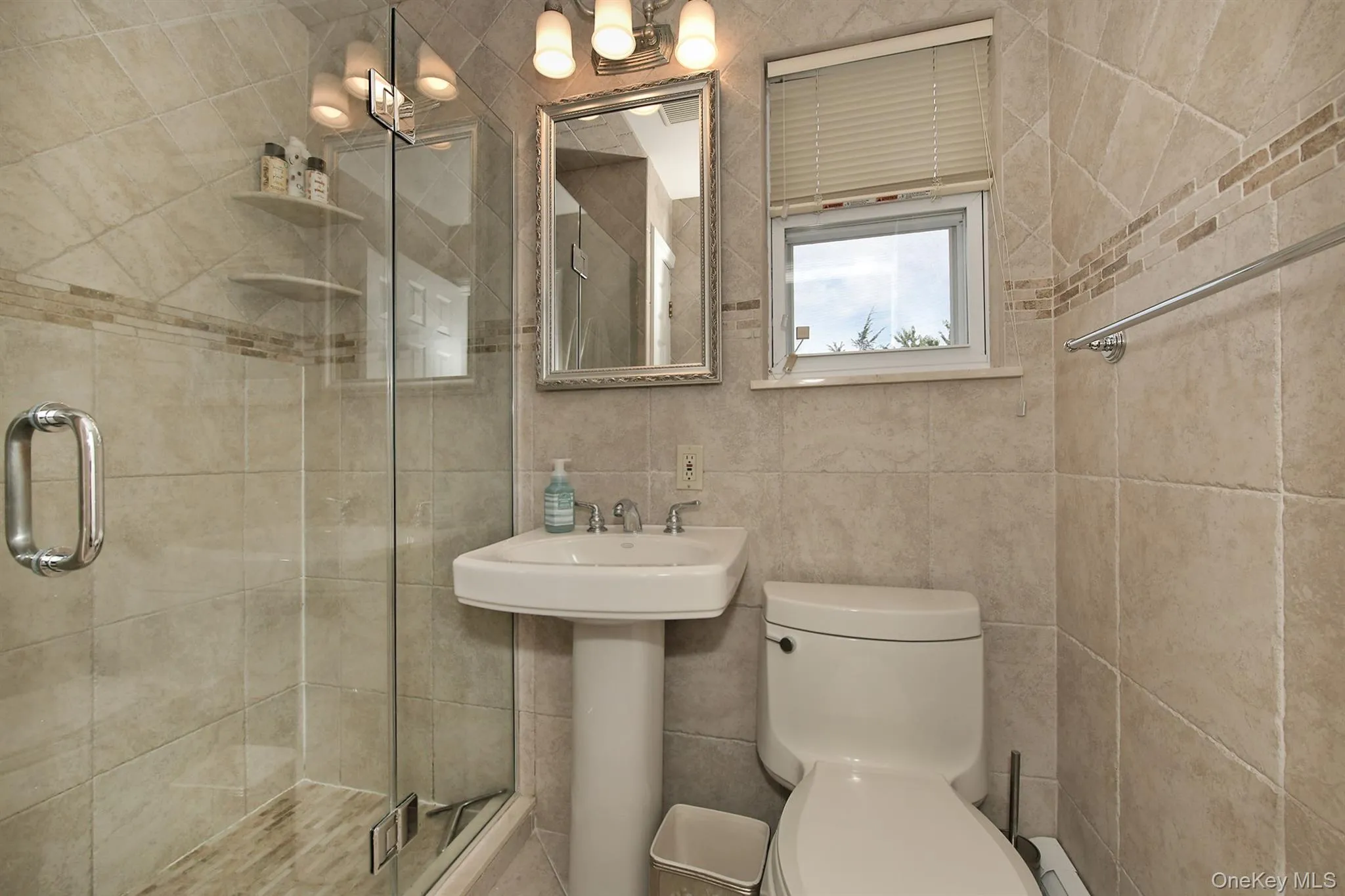 29 Abbot Road, Smithtown, NY, 4 Bedrooms Bedrooms, 8 Rooms Rooms,2 BathroomsBathrooms,Residential,For Rent,Abbot,0,1053132 29 Abbot Road, Smithtown, NY, 4 Bedrooms Bedrooms, 8 Rooms Rooms,2 BathroomsBathrooms,Residential,For Rent,Abbot,0,1053132