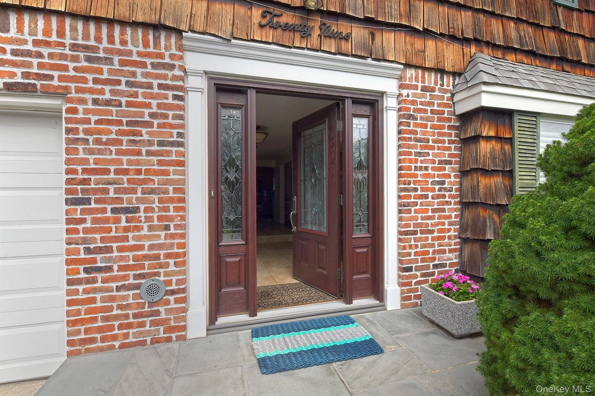 29 Abbot Road, Smithtown, NY, 4 Bedrooms Bedrooms, 8 Rooms Rooms,2 BathroomsBathrooms,Residential,For Rent,Abbot,0,1053132 29 Abbot Road, Smithtown, NY, 4 Bedrooms Bedrooms, 8 Rooms Rooms,2 BathroomsBathrooms,Residential,For Rent,Abbot,0,1053132