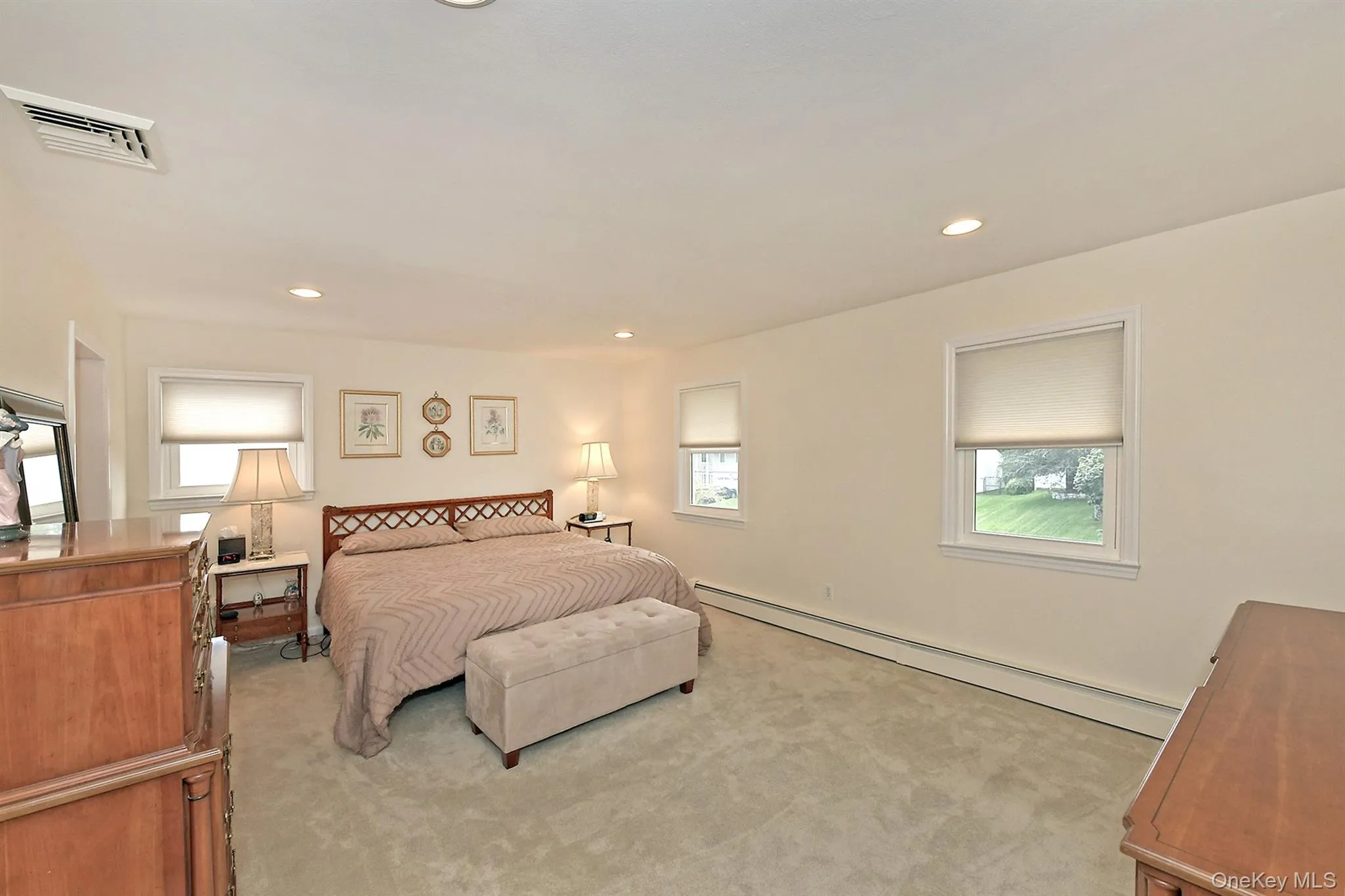 29 Abbot Road, Smithtown, NY, 4 Bedrooms Bedrooms, 8 Rooms Rooms,2 BathroomsBathrooms,Residential,For Rent,Abbot,0,1053132 29 Abbot Road, Smithtown, NY, 4 Bedrooms Bedrooms, 8 Rooms Rooms,2 BathroomsBathrooms,Residential,For Rent,Abbot,0,1053132