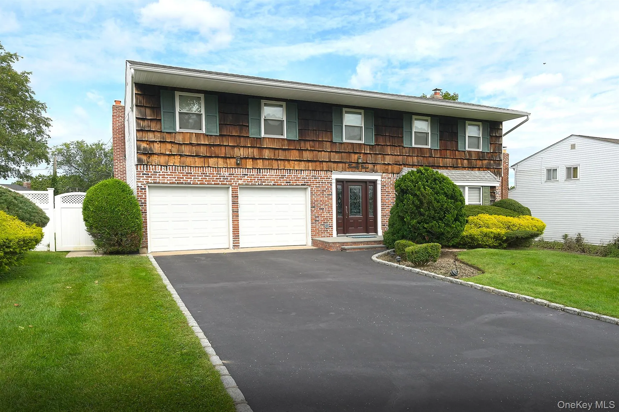 29 Abbot Road, Smithtown, NY, 4 Bedrooms Bedrooms, 8 Rooms Rooms,2 BathroomsBathrooms,Residential,For Rent,Abbot,0,1053132 29 Abbot Road, Smithtown, NY, 4 Bedrooms Bedrooms, 8 Rooms Rooms,2 BathroomsBathrooms,Residential,For Rent,Abbot,0,1053132