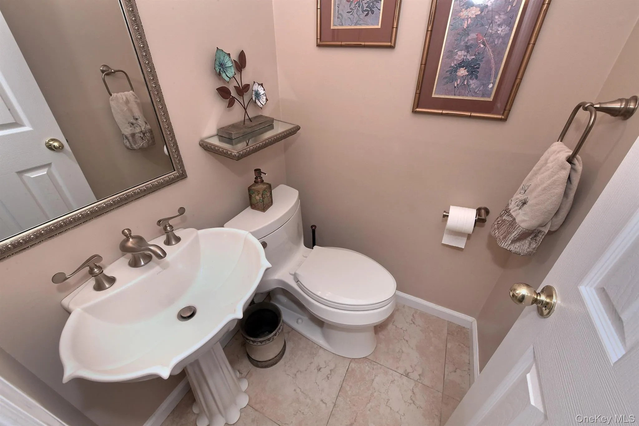 29 Abbot Road, Smithtown, NY, 4 Bedrooms Bedrooms, 8 Rooms Rooms,2 BathroomsBathrooms,Residential,For Rent,Abbot,0,1053132 29 Abbot Road, Smithtown, NY, 4 Bedrooms Bedrooms, 8 Rooms Rooms,2 BathroomsBathrooms,Residential,For Rent,Abbot,0,1053132