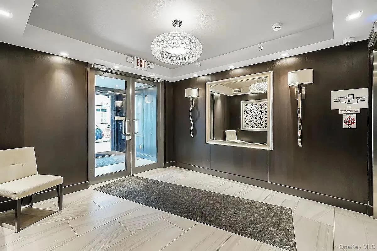 106-20 70th Avenue, New York, NY, 1 Bedroom Bedrooms, 3 Rooms Rooms,1 BathroomBathrooms,Residential Lease,For Rent,70th,0,1053134 106-20 70th Avenue, New York, NY, 1 Bedroom Bedrooms, 3 Rooms Rooms,1 BathroomBathrooms,Residential Lease,For Rent,70th,0,1053134