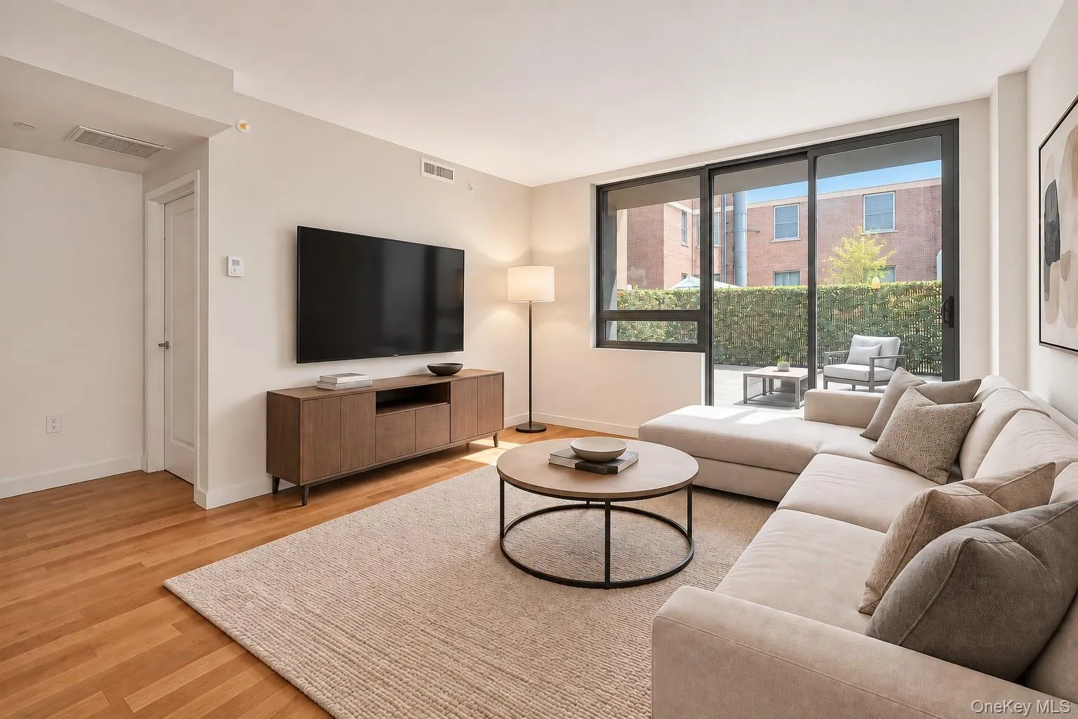 106-20 70th Avenue, New York, NY, 1 Bedroom Bedrooms, 3 Rooms Rooms,1 BathroomBathrooms,Residential Lease,For Rent,70th,0,1053134 106-20 70th Avenue, New York, NY, 1 Bedroom Bedrooms, 3 Rooms Rooms,1 BathroomBathrooms,Residential Lease,For Rent,70th,0,1053134