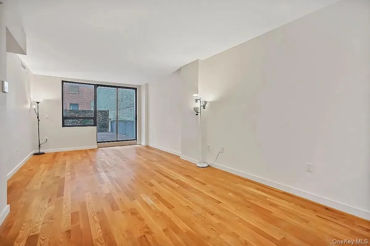 106-20 70th Avenue, New York, NY, 1 Bedroom Bedrooms, 3 Rooms Rooms,1 BathroomBathrooms,Residential Lease,For Rent,70th,0,1053134 106-20 70th Avenue, New York, NY, 1 Bedroom Bedrooms, 3 Rooms Rooms,1 BathroomBathrooms,Residential Lease,For Rent,70th,0,1053134
