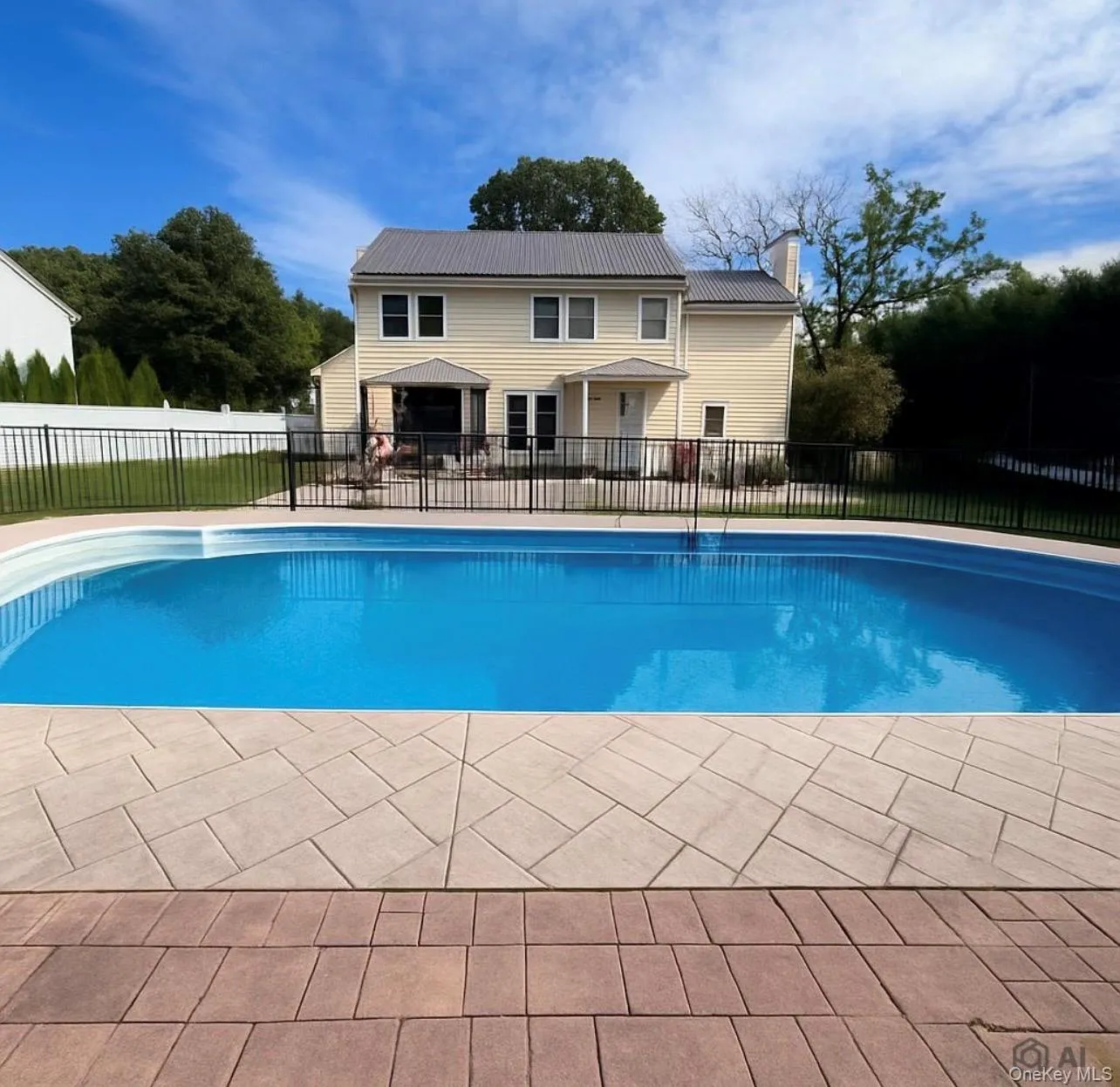 37 Howard Drive, Brookhaven, NY, 5 Bedrooms Bedrooms, 12 Rooms Rooms,3 BathroomsBathrooms,Residential,For Rent,Howard,0,1053135 37 Howard Drive, Brookhaven, NY, 5 Bedrooms Bedrooms, 12 Rooms Rooms,3 BathroomsBathrooms,Residential,For Rent,Howard,0,1053135