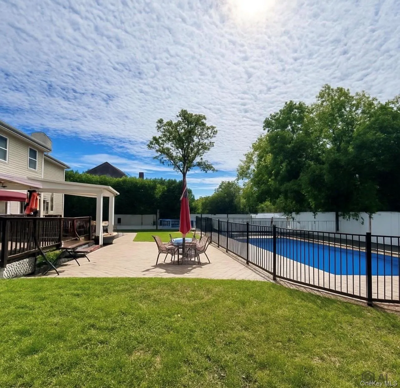 37 Howard Drive, Brookhaven, NY, 5 Bedrooms Bedrooms, 12 Rooms Rooms,3 BathroomsBathrooms,Residential,For Rent,Howard,0,1053135 37 Howard Drive, Brookhaven, NY, 5 Bedrooms Bedrooms, 12 Rooms Rooms,3 BathroomsBathrooms,Residential,For Rent,Howard,0,1053135