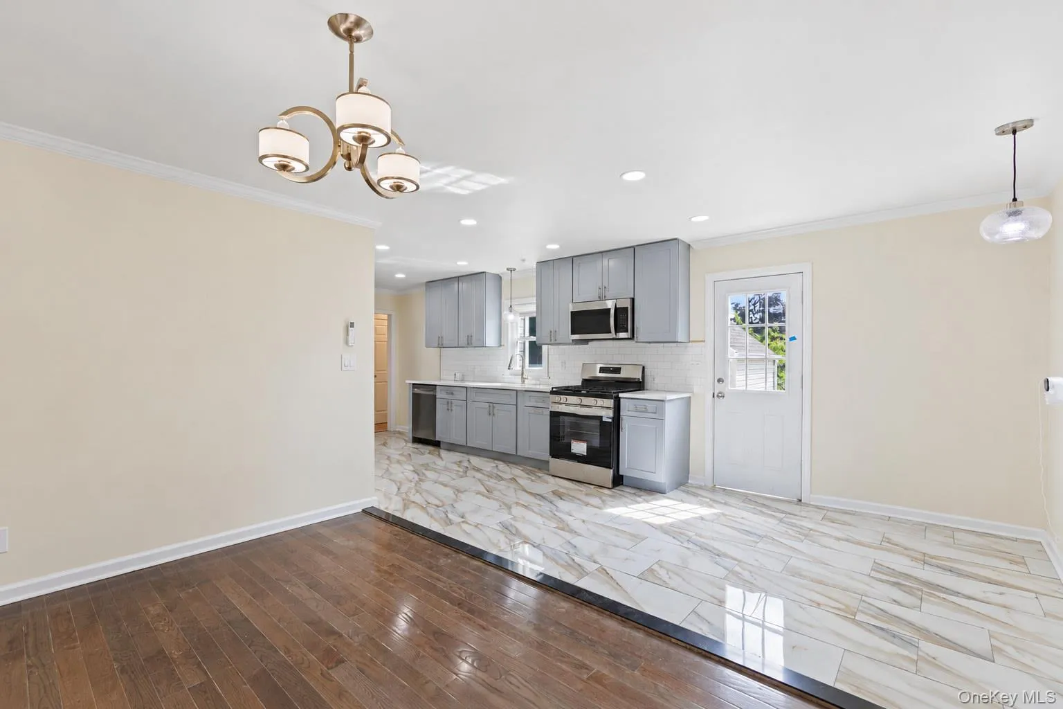 48 Milburn Avenue, Hempstead, NY, 4 Bedrooms Bedrooms, 11 Rooms Rooms,2 BathroomsBathrooms,Residential,For Rent,Milburn,0,1053136 48 Milburn Avenue, Hempstead, NY, 4 Bedrooms Bedrooms, 11 Rooms Rooms,2 BathroomsBathrooms,Residential,For Rent,Milburn,0,1053136