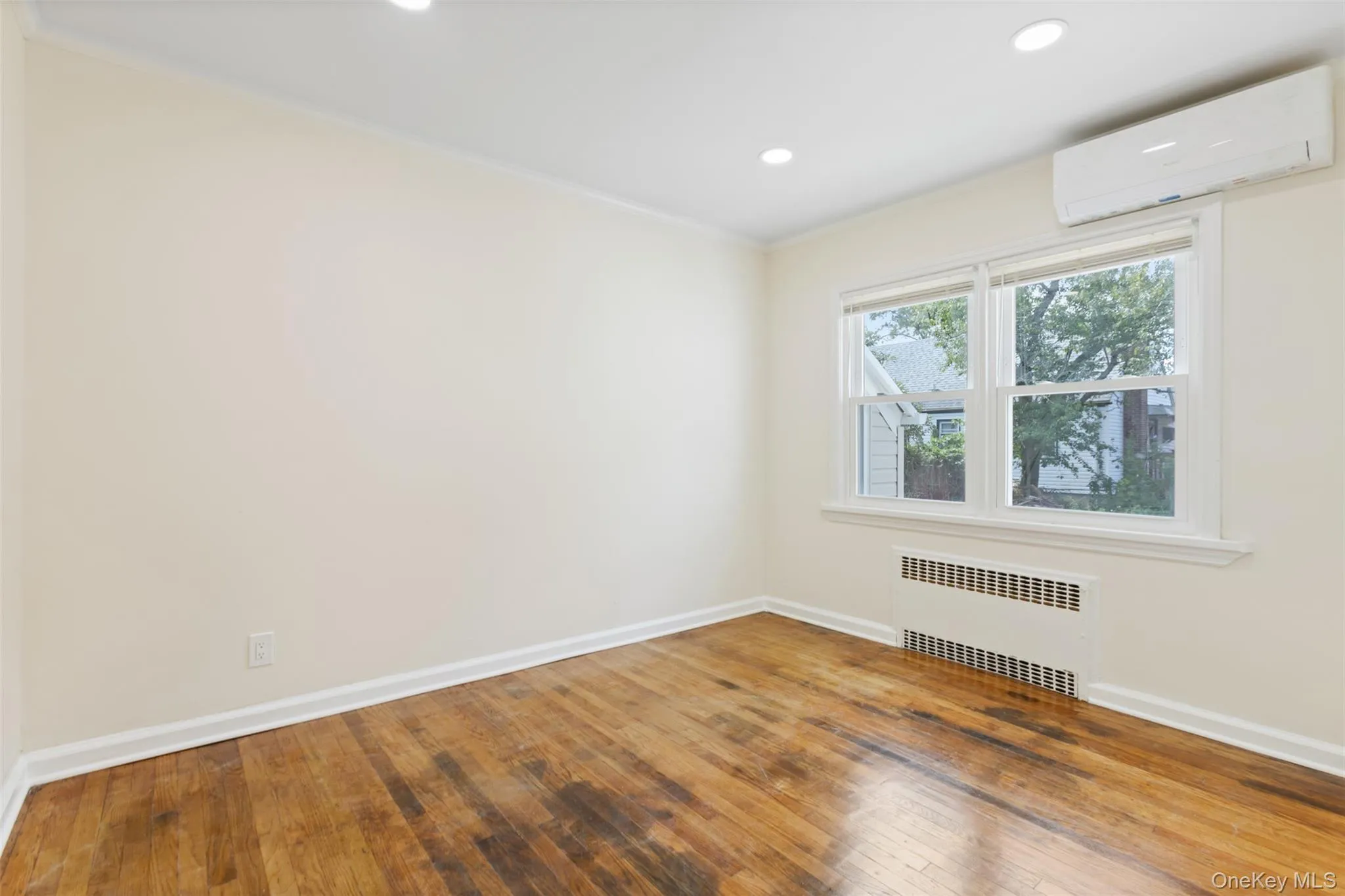 48 Milburn Avenue, Hempstead, NY, 4 Bedrooms Bedrooms, 11 Rooms Rooms,2 BathroomsBathrooms,Residential,For Rent,Milburn,0,1053136 48 Milburn Avenue, Hempstead, NY, 4 Bedrooms Bedrooms, 11 Rooms Rooms,2 BathroomsBathrooms,Residential,For Rent,Milburn,0,1053136