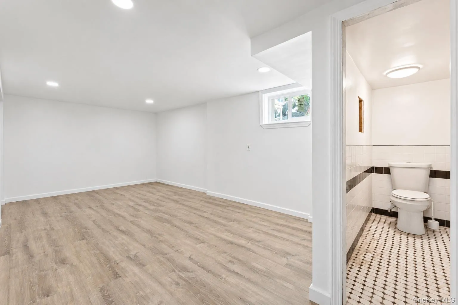 48 Milburn Avenue, Hempstead, NY, 4 Bedrooms Bedrooms, 11 Rooms Rooms,2 BathroomsBathrooms,Residential,For Rent,Milburn,0,1053136 48 Milburn Avenue, Hempstead, NY, 4 Bedrooms Bedrooms, 11 Rooms Rooms,2 BathroomsBathrooms,Residential,For Rent,Milburn,0,1053136