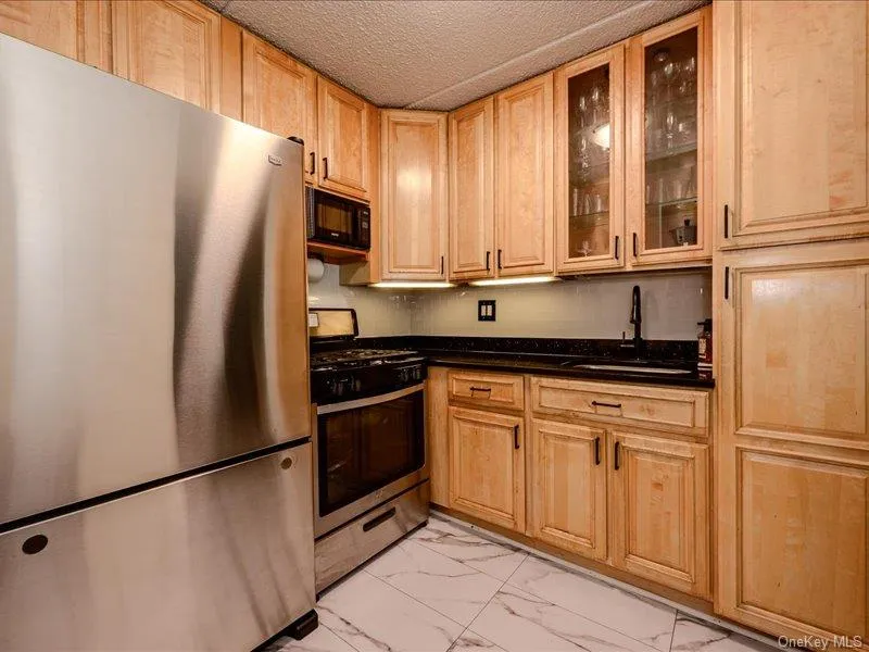 687 Bronx River Road, Yonkers, NY, 1 Bedroom Bedrooms, 3 Rooms Rooms,1 BathroomBathrooms,Residential,For Rent,Bronx River,0,1053139 687 Bronx River Road, Yonkers, NY, 1 Bedroom Bedrooms, 3 Rooms Rooms,1 BathroomBathrooms,Residential,For Rent,Bronx River,0,1053139