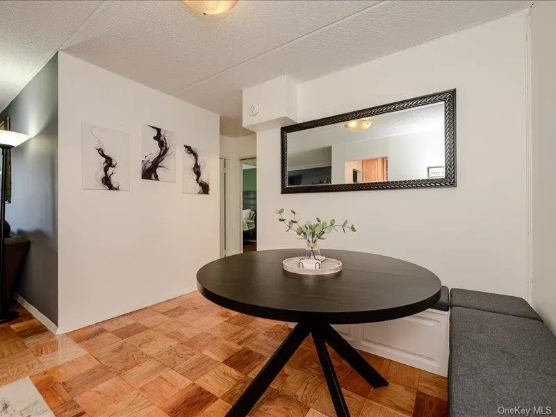 687 Bronx River Road, Yonkers, NY, 1 Bedroom Bedrooms, 3 Rooms Rooms,1 BathroomBathrooms,Residential,For Rent,Bronx River,0,1053139 687 Bronx River Road, Yonkers, NY, 1 Bedroom Bedrooms, 3 Rooms Rooms,1 BathroomBathrooms,Residential,For Rent,Bronx River,0,1053139