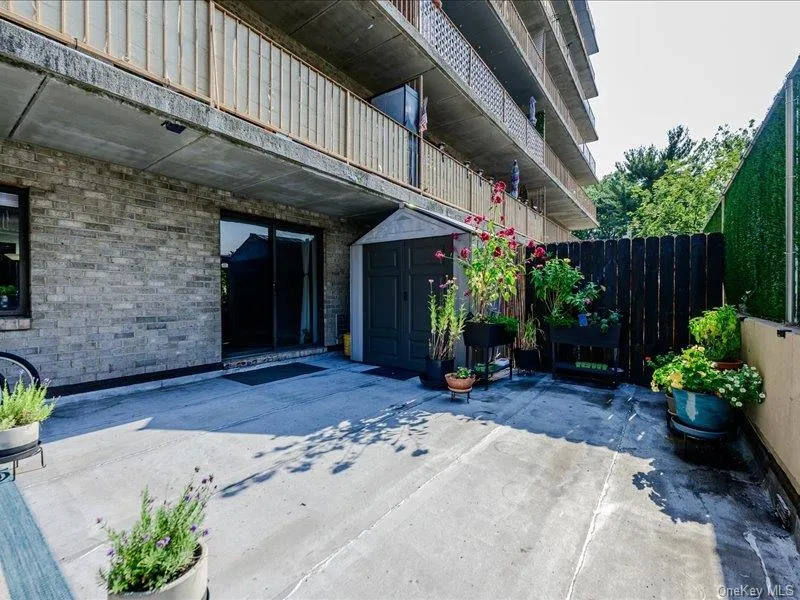 687 Bronx River Road, Yonkers, NY, 1 Bedroom Bedrooms, 3 Rooms Rooms,1 BathroomBathrooms,Residential,For Rent,Bronx River,0,1053139 687 Bronx River Road, Yonkers, NY, 1 Bedroom Bedrooms, 3 Rooms Rooms,1 BathroomBathrooms,Residential,For Rent,Bronx River,0,1053139