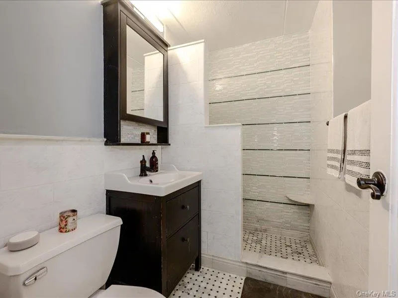 687 Bronx River Road, Yonkers, NY, 1 Bedroom Bedrooms, 3 Rooms Rooms,1 BathroomBathrooms,Residential,For Rent,Bronx River,0,1053139 687 Bronx River Road, Yonkers, NY, 1 Bedroom Bedrooms, 3 Rooms Rooms,1 BathroomBathrooms,Residential,For Rent,Bronx River,0,1053139