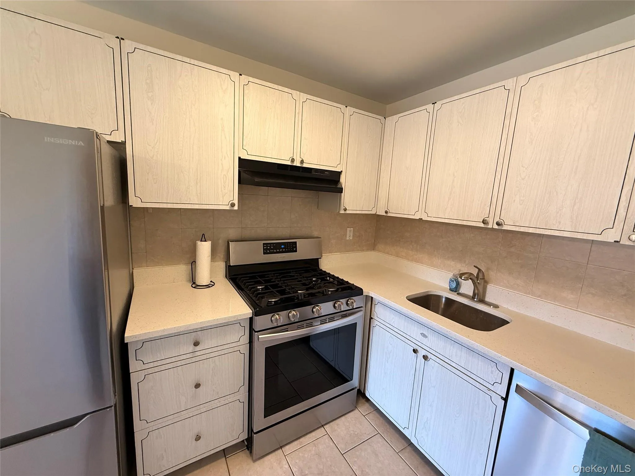 Renovated Kitchen, new appliances Renovated Kitchen, new appliances