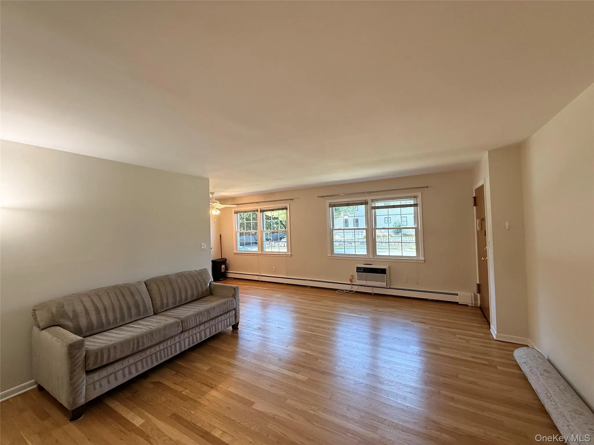 Bright and spacious Bright and spacious