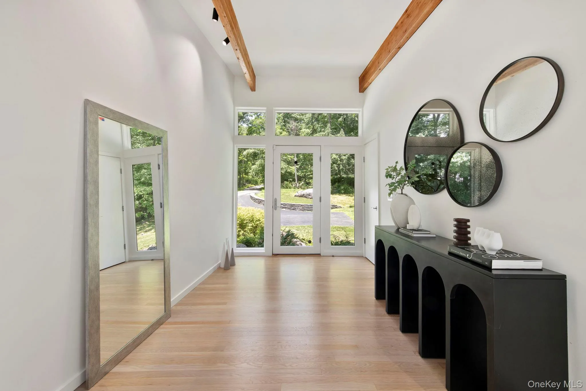 Foyer Foyer