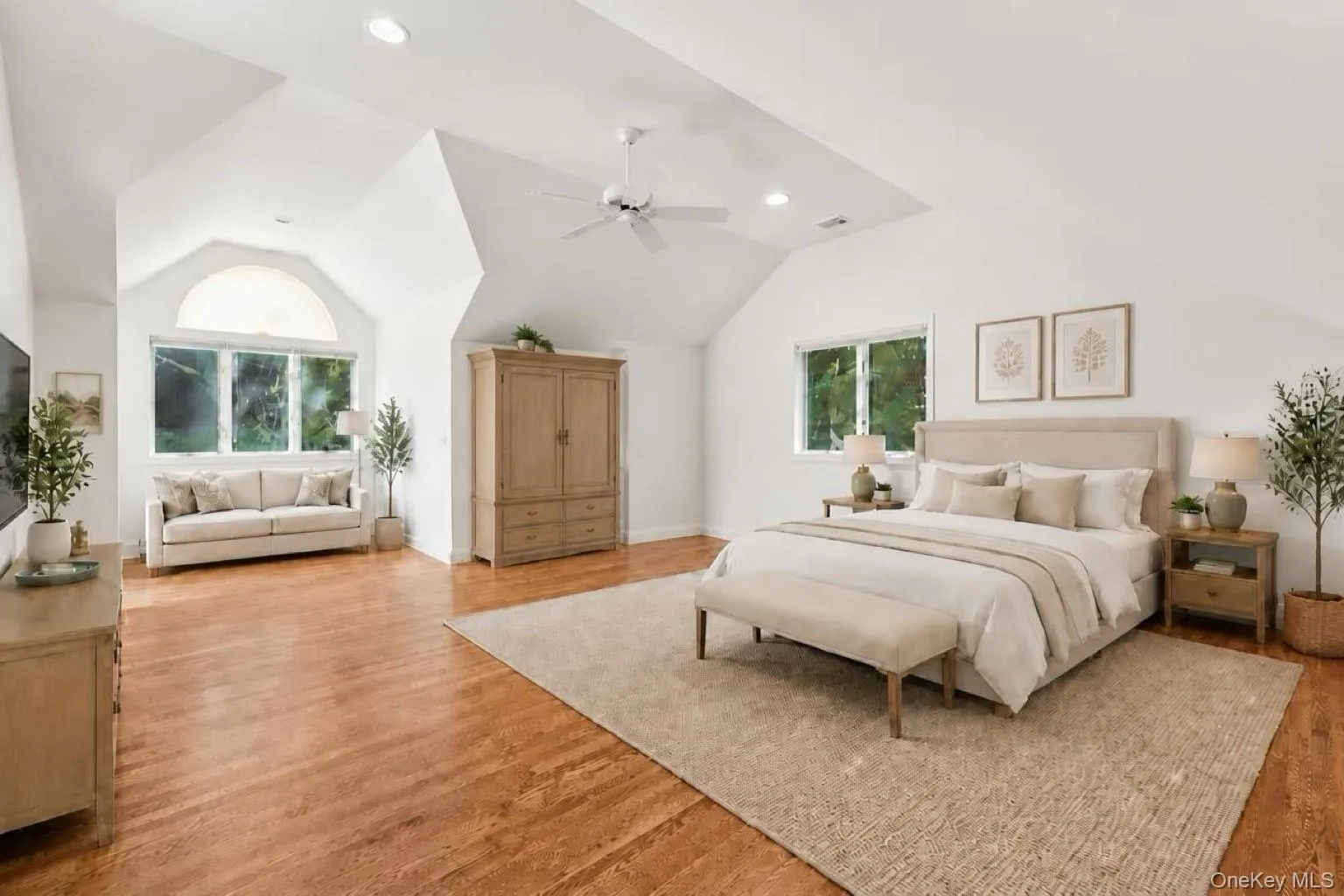 large 3rd bedroom on 2nd level . Virtually staged to show space large 3rd bedroom on 2nd level . Virtually staged to show space