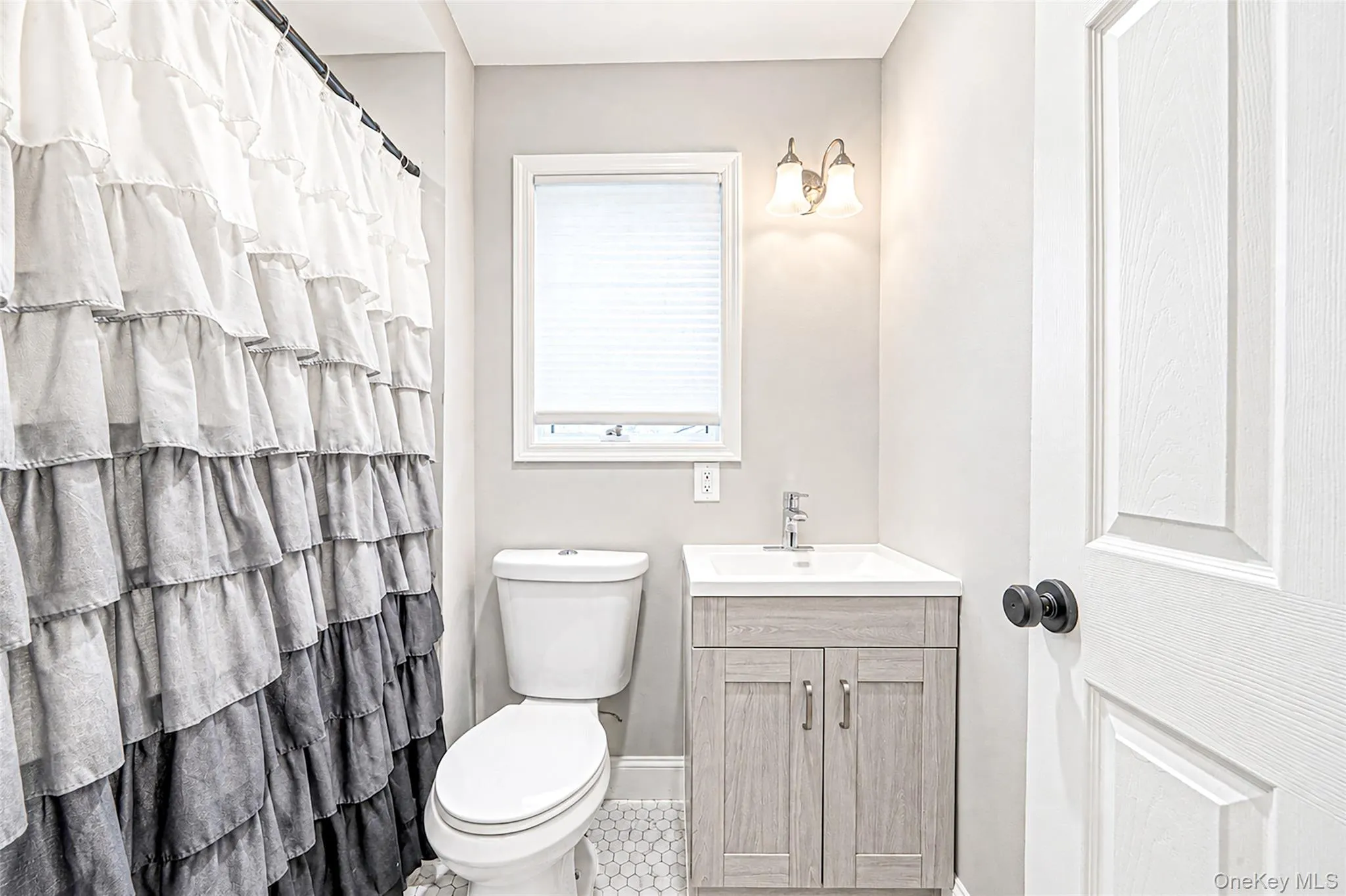 3 Stacy Court, Brookhaven, NY, 3 Bedrooms Bedrooms, 8 Rooms Rooms,2 BathroomsBathrooms,Residential,For Rent,Stacy,0,1053150 3 Stacy Court, Brookhaven, NY, 3 Bedrooms Bedrooms, 8 Rooms Rooms,2 BathroomsBathrooms,Residential,For Rent,Stacy,0,1053150