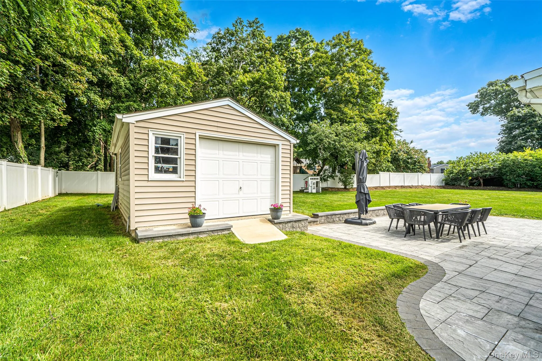 3 Stacy Court, Brookhaven, NY, 3 Bedrooms Bedrooms, 8 Rooms Rooms,2 BathroomsBathrooms,Residential,For Rent,Stacy,0,1053150 3 Stacy Court, Brookhaven, NY, 3 Bedrooms Bedrooms, 8 Rooms Rooms,2 BathroomsBathrooms,Residential,For Rent,Stacy,0,1053150