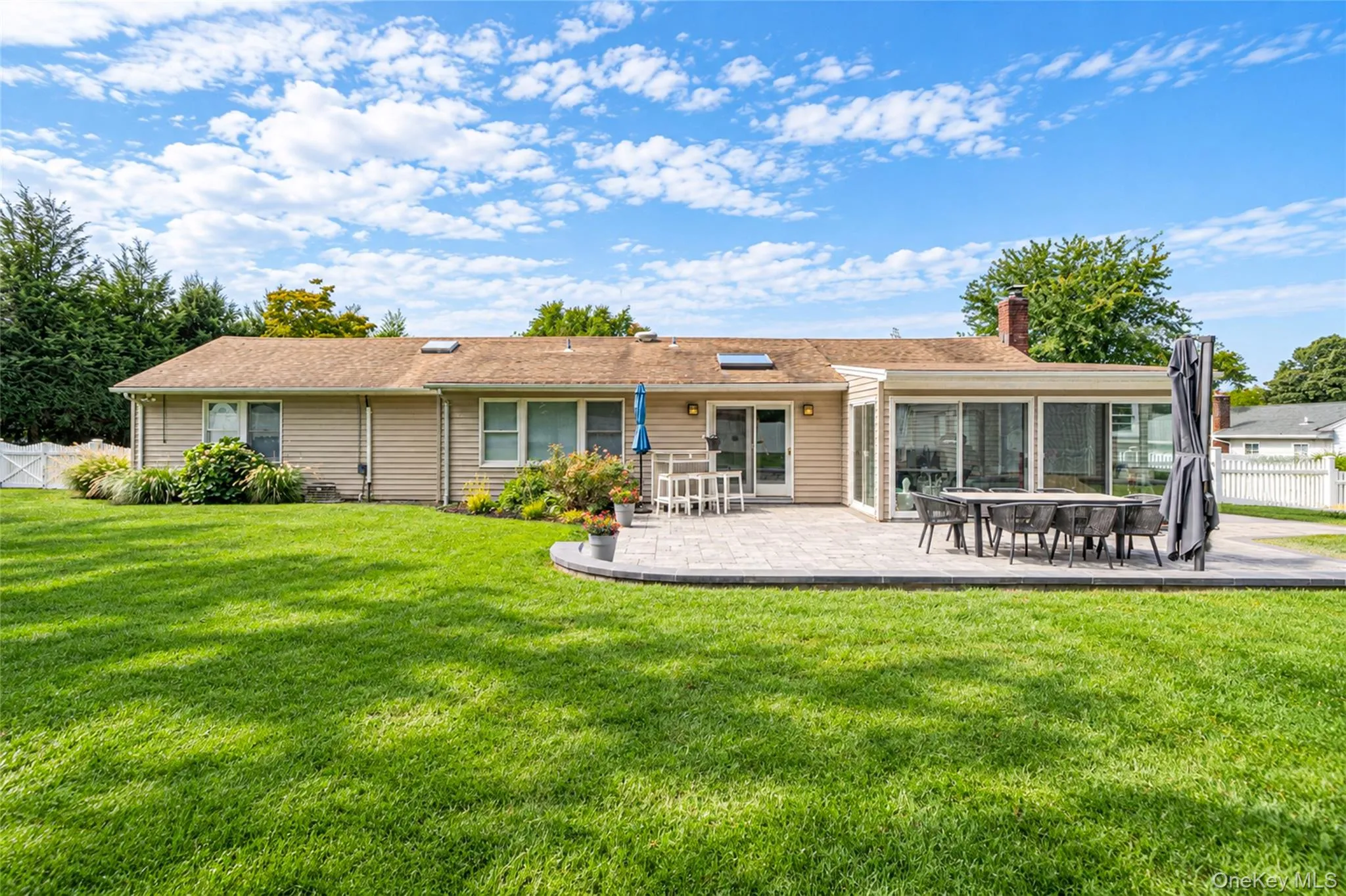 3 Stacy Court, Brookhaven, NY, 3 Bedrooms Bedrooms, 8 Rooms Rooms,2 BathroomsBathrooms,Residential,For Rent,Stacy,0,1053150 3 Stacy Court, Brookhaven, NY, 3 Bedrooms Bedrooms, 8 Rooms Rooms,2 BathroomsBathrooms,Residential,For Rent,Stacy,0,1053150