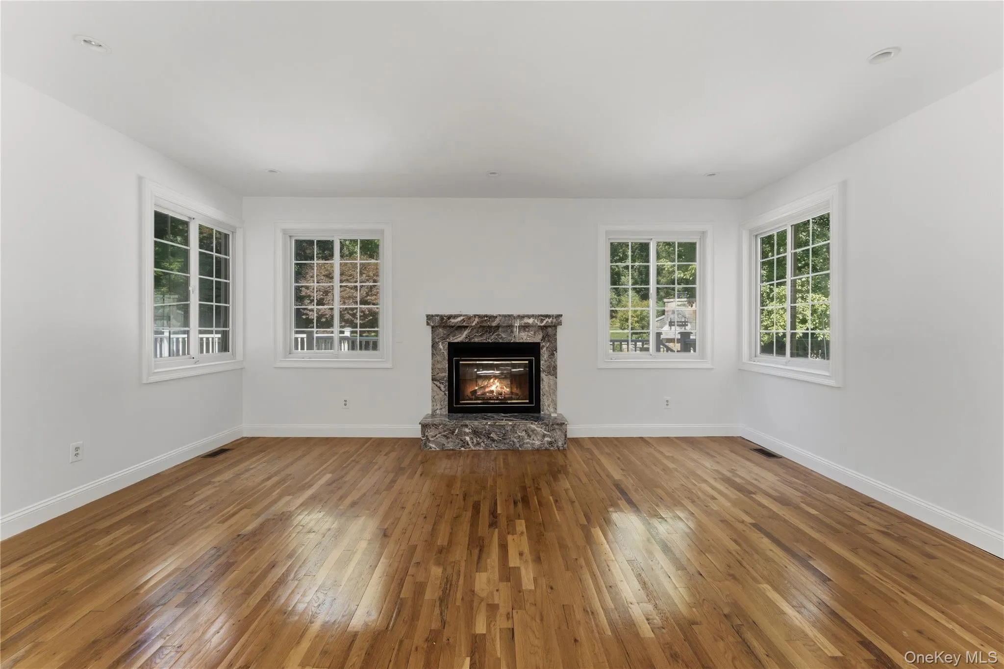 37 Pheasant Run Road, Mount Pleasant, NY, 4 Bedrooms Bedrooms, 9 Rooms Rooms,2 BathroomsBathrooms,Residential,For Rent,Pheasant Run,0,1053161 37 Pheasant Run Road, Mount Pleasant, NY, 4 Bedrooms Bedrooms, 9 Rooms Rooms,2 BathroomsBathrooms,Residential,For Rent,Pheasant Run,0,1053161