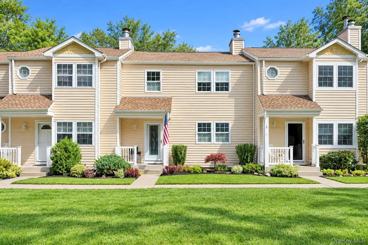 2 Adams Commons, Brookhaven, NY, 3 Bedrooms Bedrooms, 7 Rooms Rooms,2 BathroomsBathrooms,Residential,For Rent,Adams,0,1053162 2 Adams Commons, Brookhaven, NY, 3 Bedrooms Bedrooms, 7 Rooms Rooms,2 BathroomsBathrooms,Residential,For Rent,Adams,0,1053162