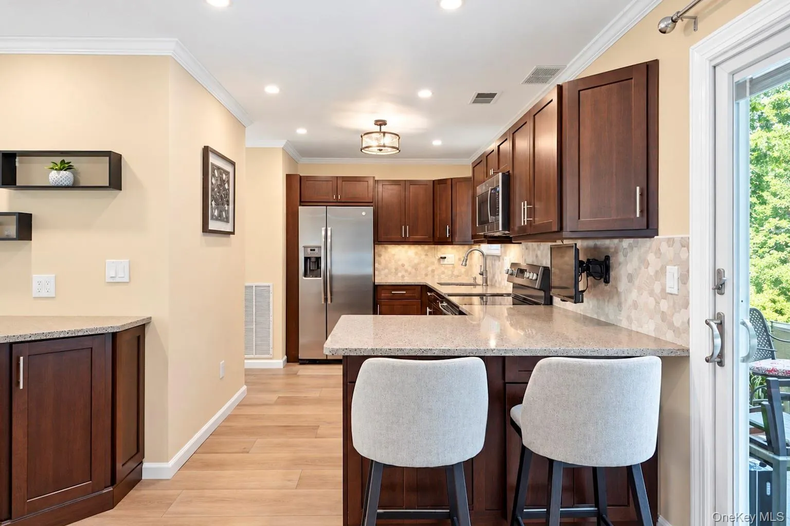 2 Adams Commons, Brookhaven, NY, 3 Bedrooms Bedrooms, 7 Rooms Rooms,2 BathroomsBathrooms,Residential,For Rent,Adams,0,1053162 2 Adams Commons, Brookhaven, NY, 3 Bedrooms Bedrooms, 7 Rooms Rooms,2 BathroomsBathrooms,Residential,For Rent,Adams,0,1053162