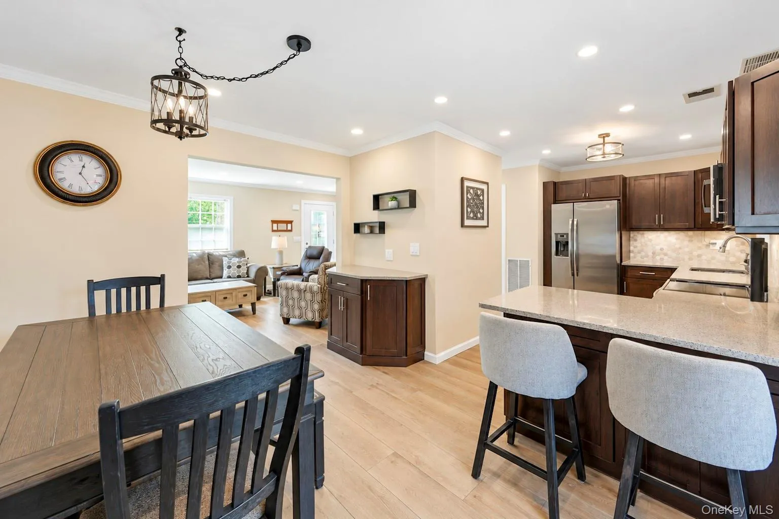 2 Adams Commons, Brookhaven, NY, 3 Bedrooms Bedrooms, 7 Rooms Rooms,2 BathroomsBathrooms,Residential,For Rent,Adams,0,1053162 2 Adams Commons, Brookhaven, NY, 3 Bedrooms Bedrooms, 7 Rooms Rooms,2 BathroomsBathrooms,Residential,For Rent,Adams,0,1053162