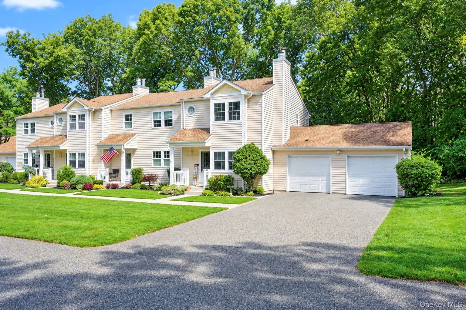 2 Adams Commons, Brookhaven, NY, 3 Bedrooms Bedrooms, 7 Rooms Rooms,2 BathroomsBathrooms,Residential,For Rent,Adams,0,1053162 2 Adams Commons, Brookhaven, NY, 3 Bedrooms Bedrooms, 7 Rooms Rooms,2 BathroomsBathrooms,Residential,For Rent,Adams,0,1053162