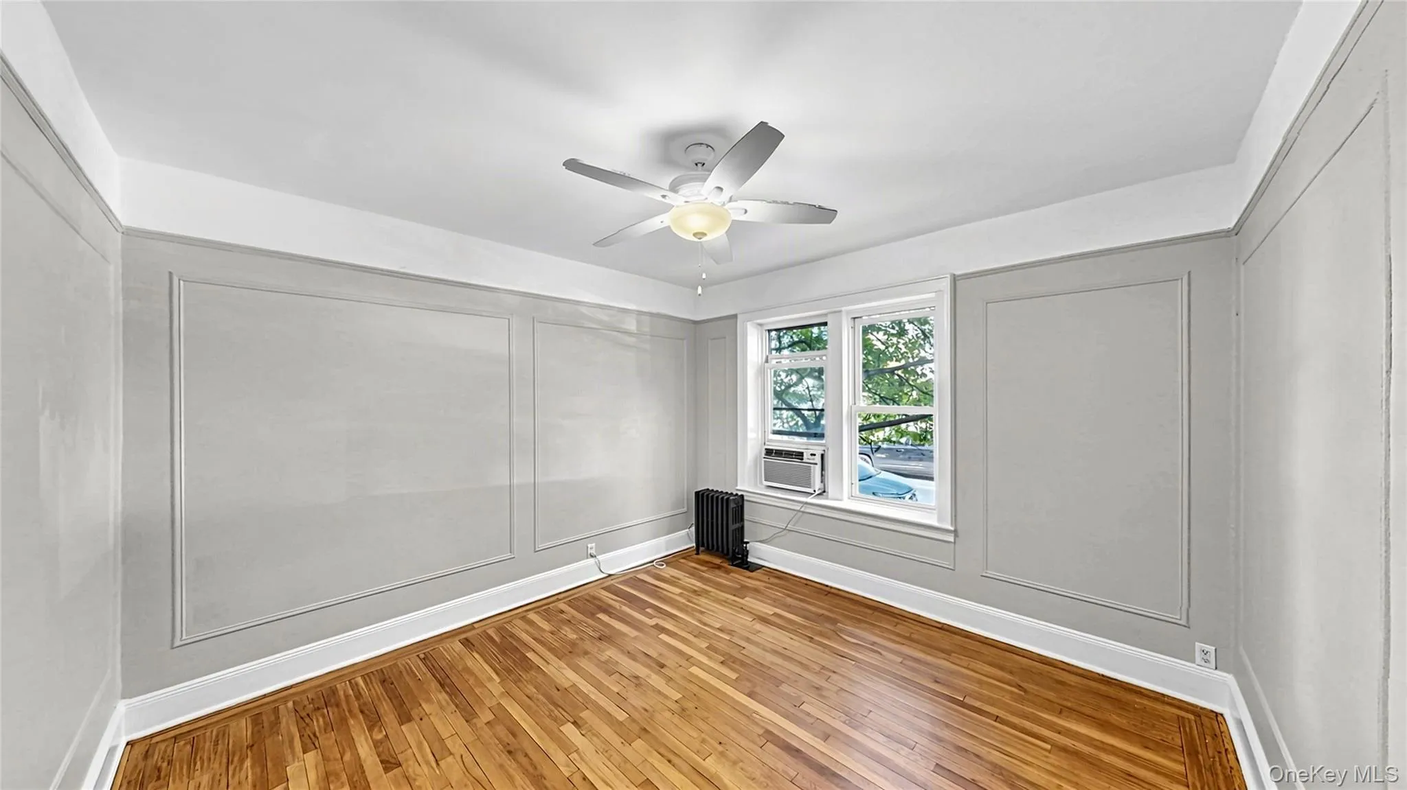 45-14 43rd Street, New York, NY, 2 Bedrooms Bedrooms, 4 Rooms Rooms,1 BathroomBathrooms,Residential,For Rent,43rd,0,1053163 45-14 43rd Street, New York, NY, 2 Bedrooms Bedrooms, 4 Rooms Rooms,1 BathroomBathrooms,Residential,For Rent,43rd,0,1053163