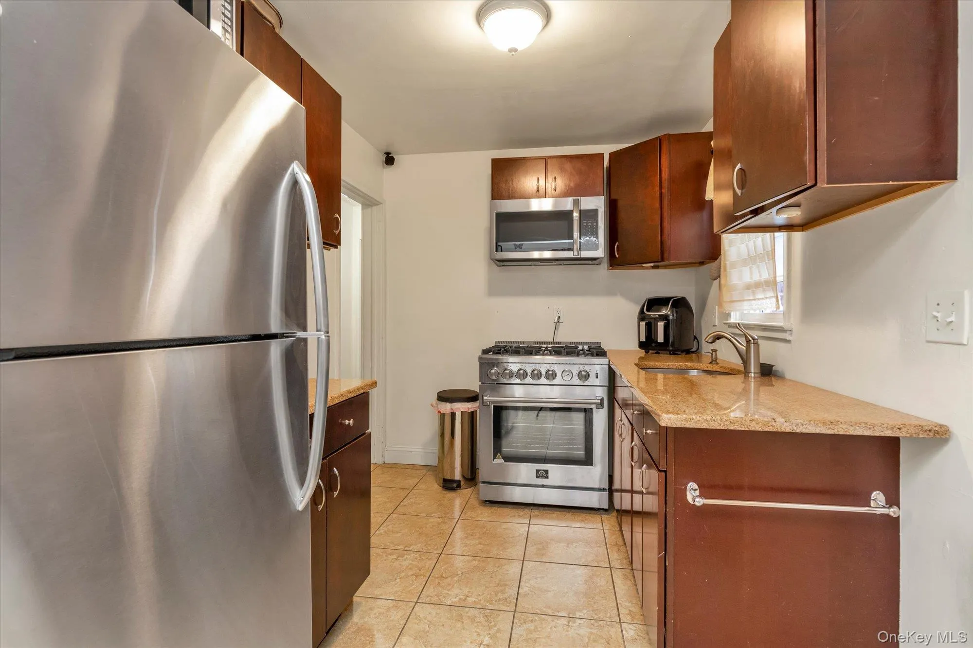 12 Kingston Street, Hempstead, NY, 3 Bedrooms Bedrooms, 6 Rooms Rooms,1 BathroomBathrooms,Residential,For Rent,Kingston,0,1053164 12 Kingston Street, Hempstead, NY, 3 Bedrooms Bedrooms, 6 Rooms Rooms,1 BathroomBathrooms,Residential,For Rent,Kingston,0,1053164