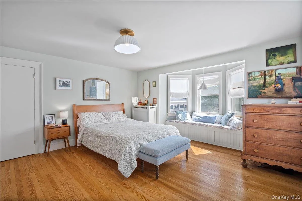42 2nd Avenue, Orangetown, NY, 3 Bedrooms Bedrooms, 7 Rooms Rooms,1 BathroomBathrooms,Residential,For Rent,2nd,0,1053167 42 2nd Avenue, Orangetown, NY, 3 Bedrooms Bedrooms, 7 Rooms Rooms,1 BathroomBathrooms,Residential,For Rent,2nd,0,1053167